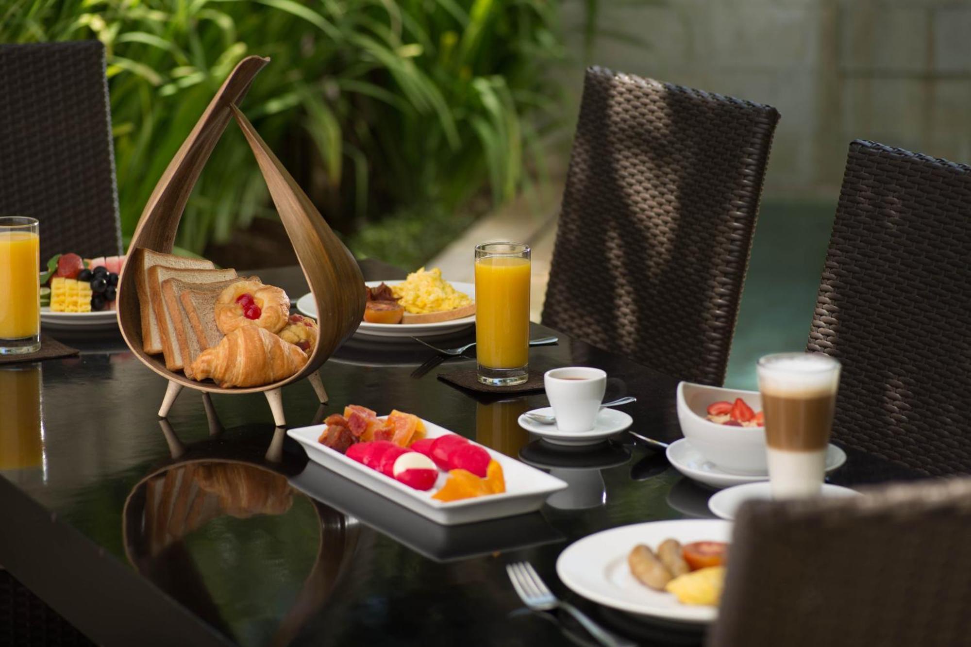 Villa Sun Island Boutique &