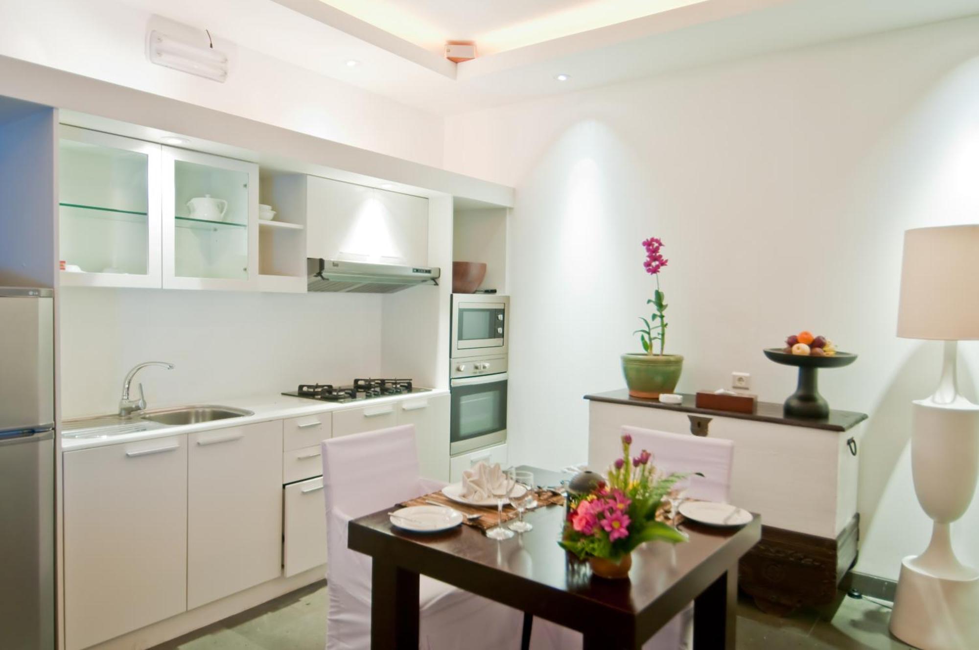 Biệt thự Nunia Boutique Seminyak (Bali)
