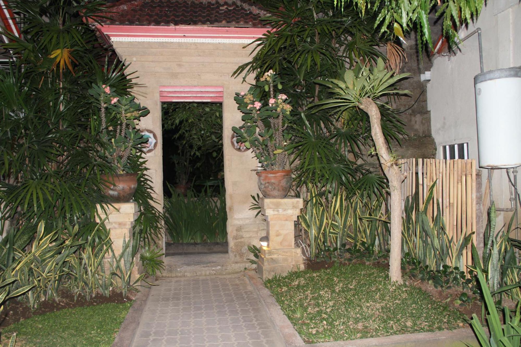 Paradiso 3* Seminyak (Bali)