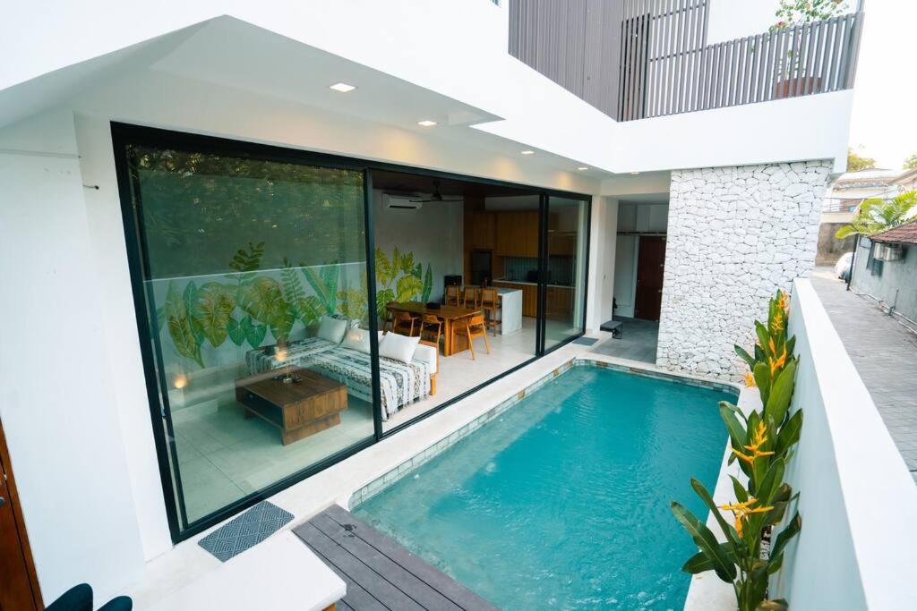 Villa Pradha Kuta, 3 Bdr, 3 Minutes From