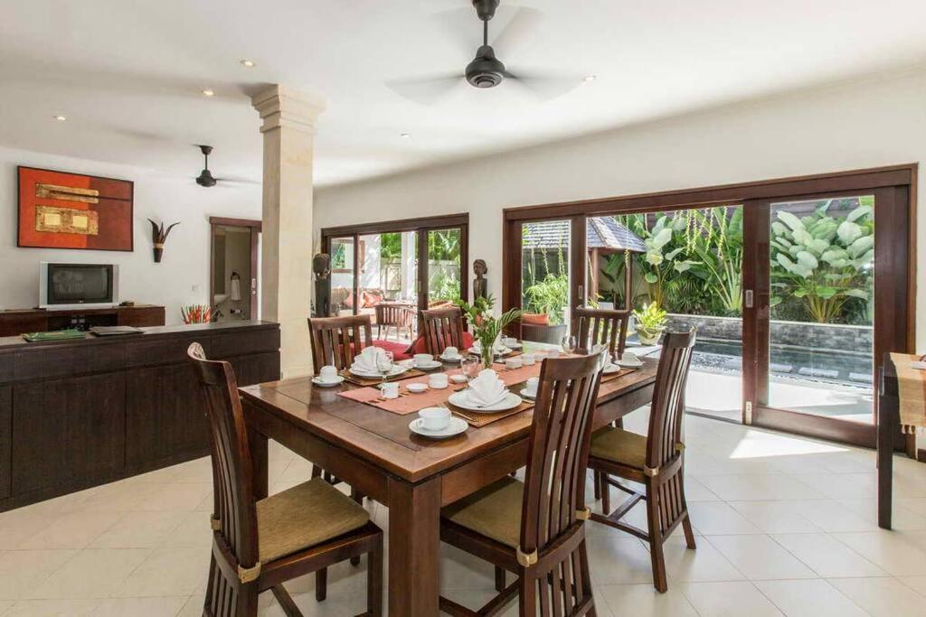 2br Private Pool Walking Distance To The Villa Seminyak (Bali)