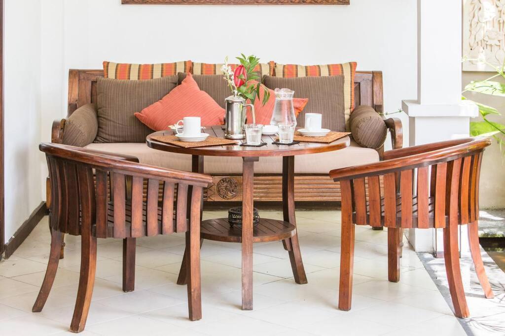 2br Private Pool Walking Distance To The Villa