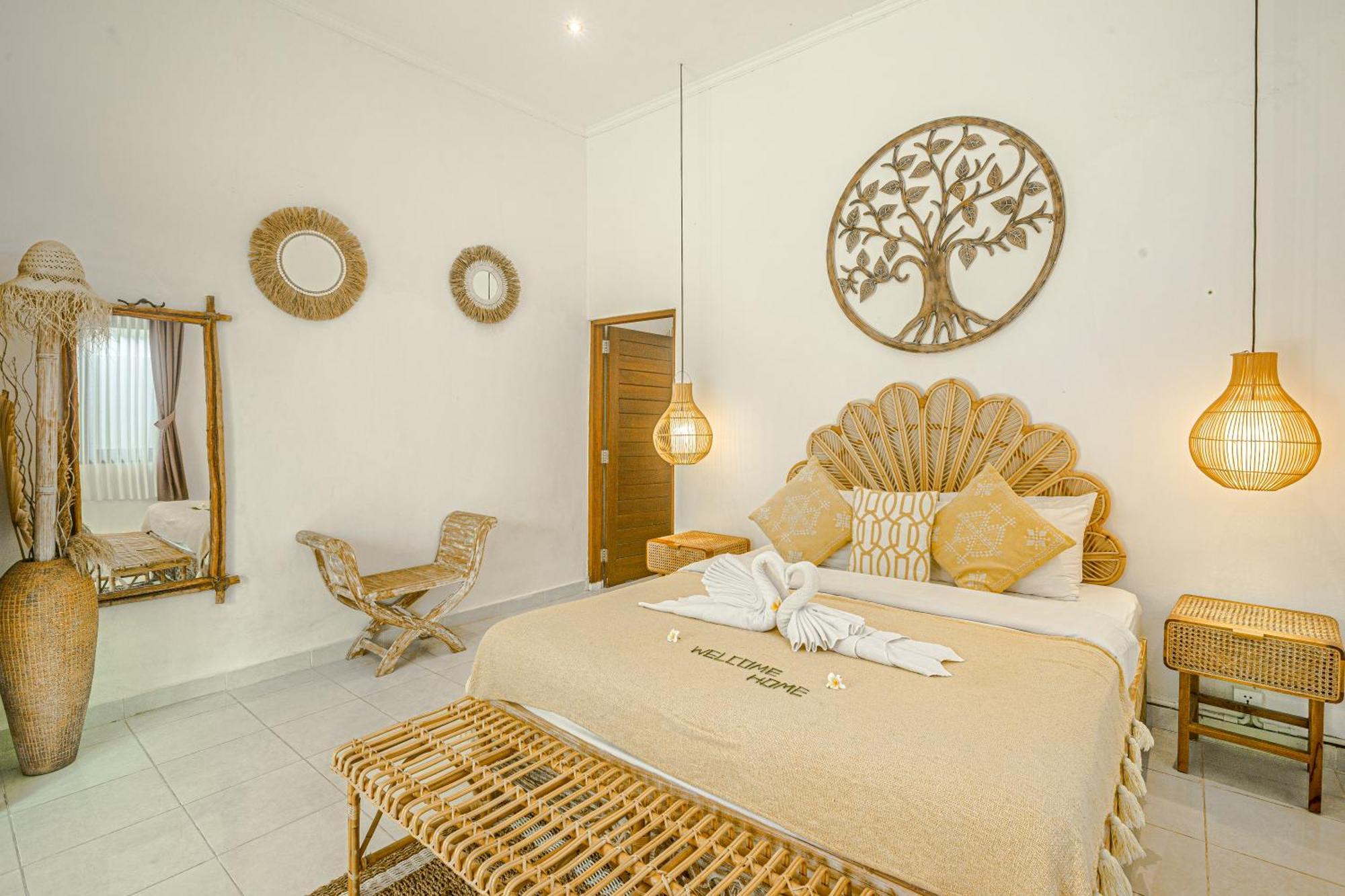 Deba I By Bali Solutions