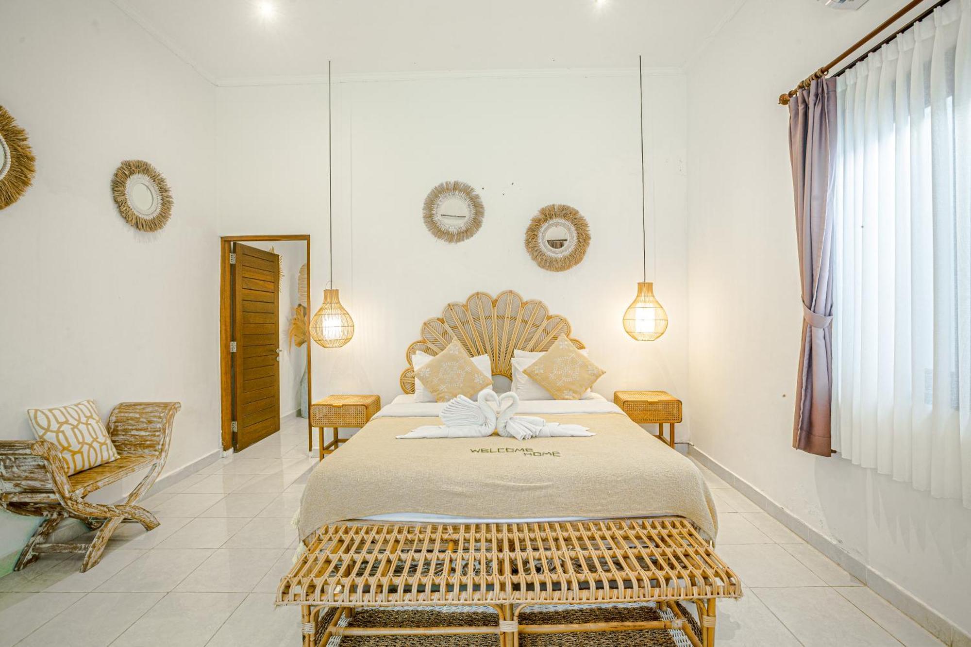Deba I By Bali Solutions