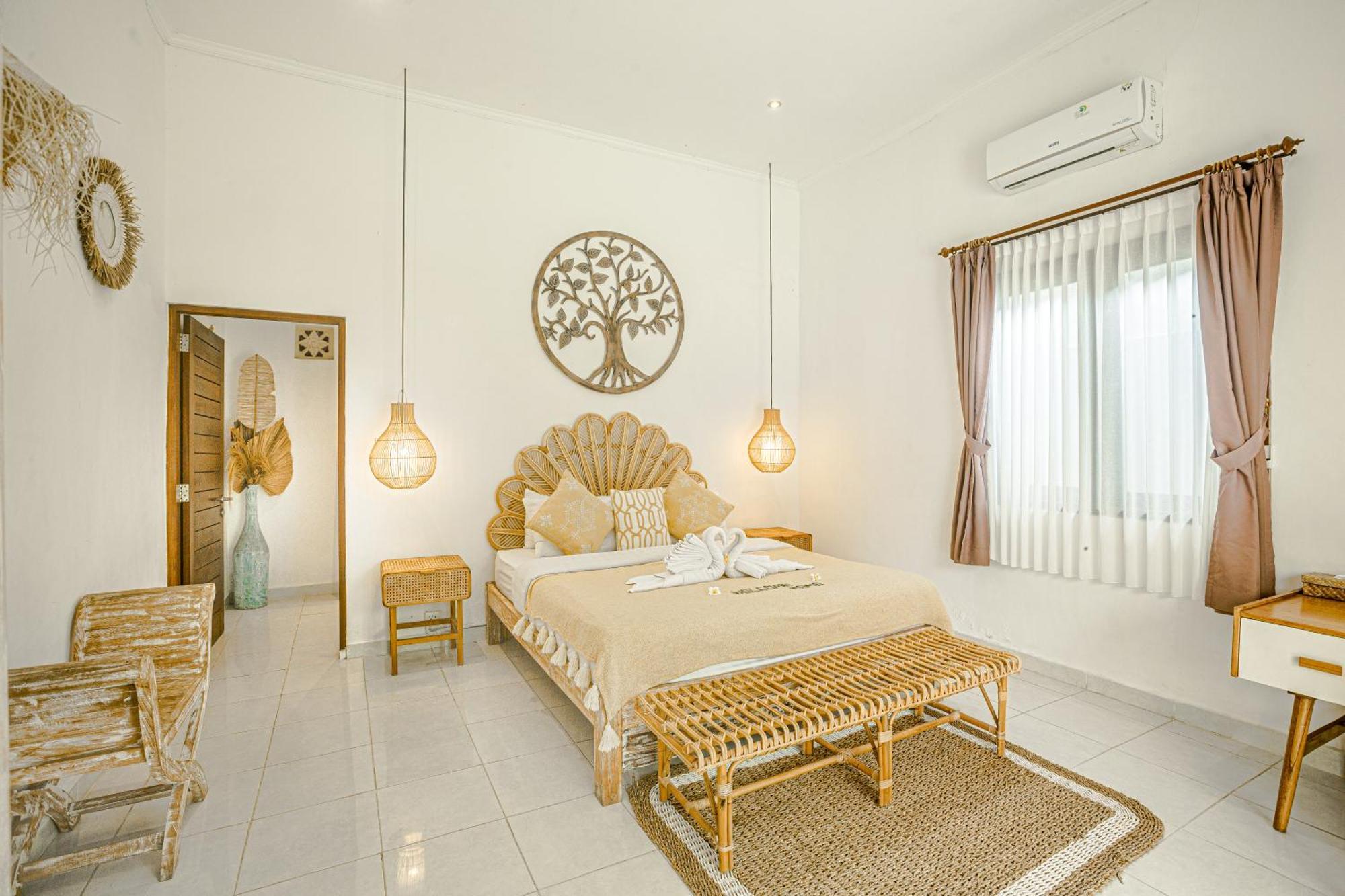 Deba I By Bali Solutions *