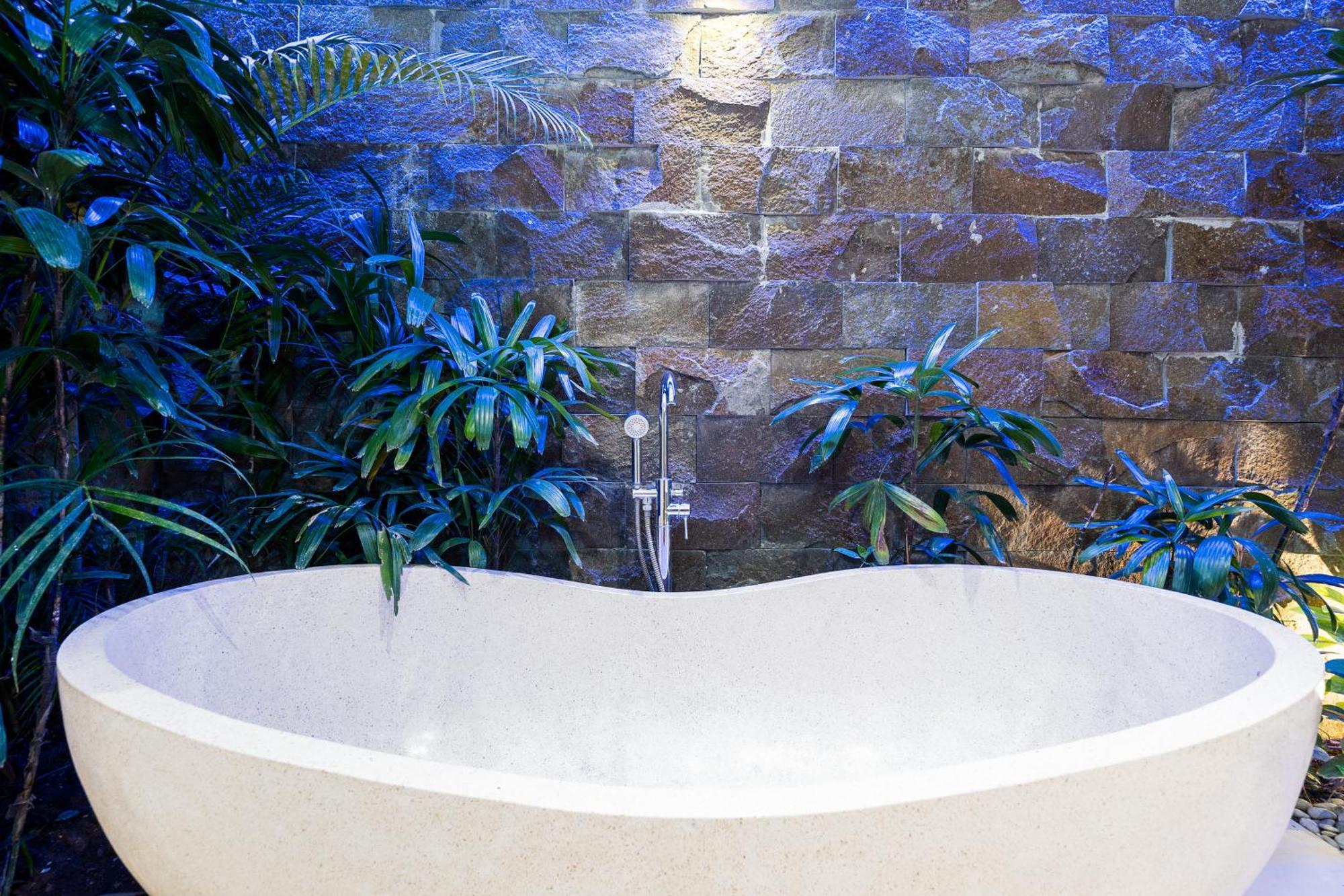Celine 1 Bdr Pool *