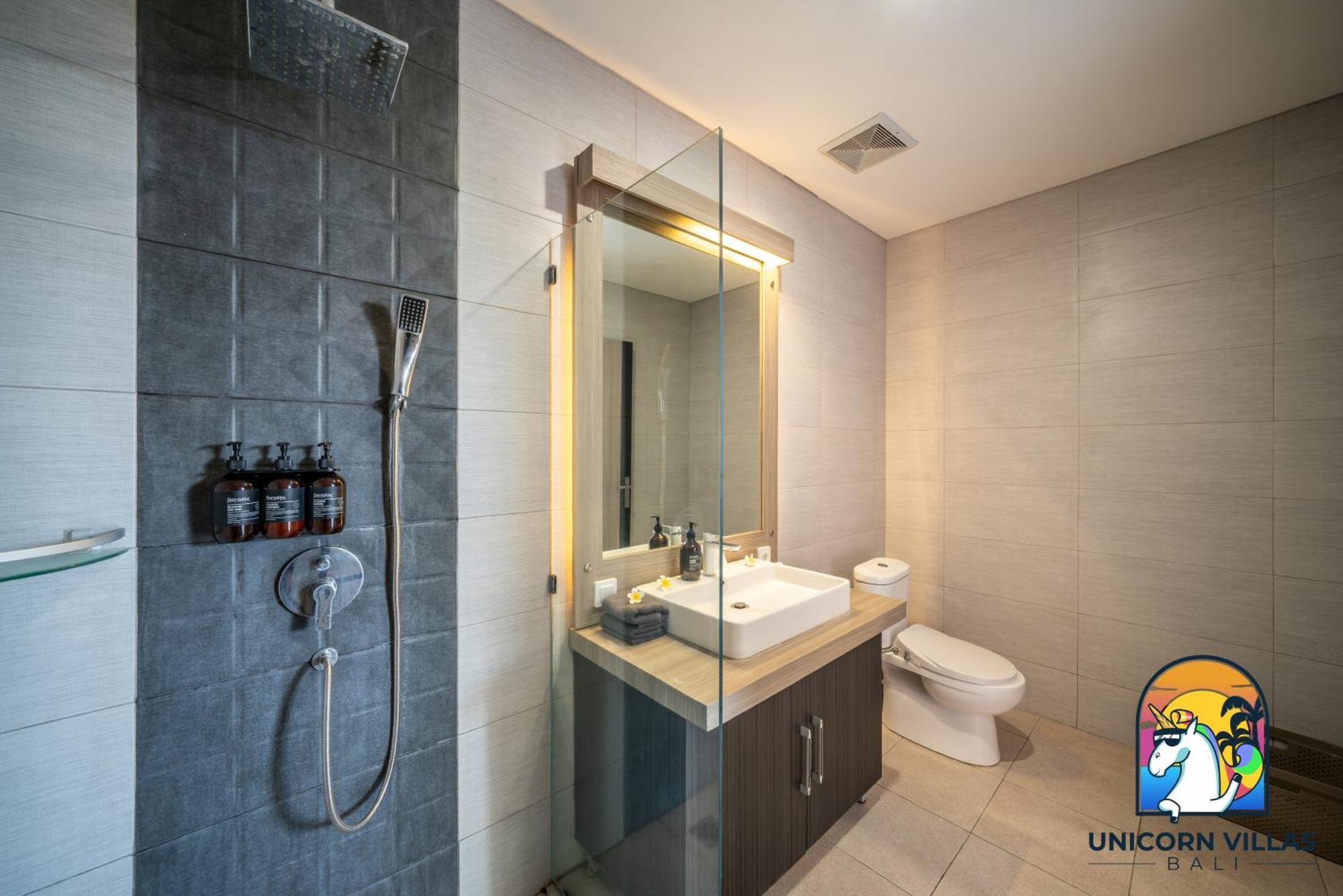 Villa Rumah Senang - By Unicorn Bali *