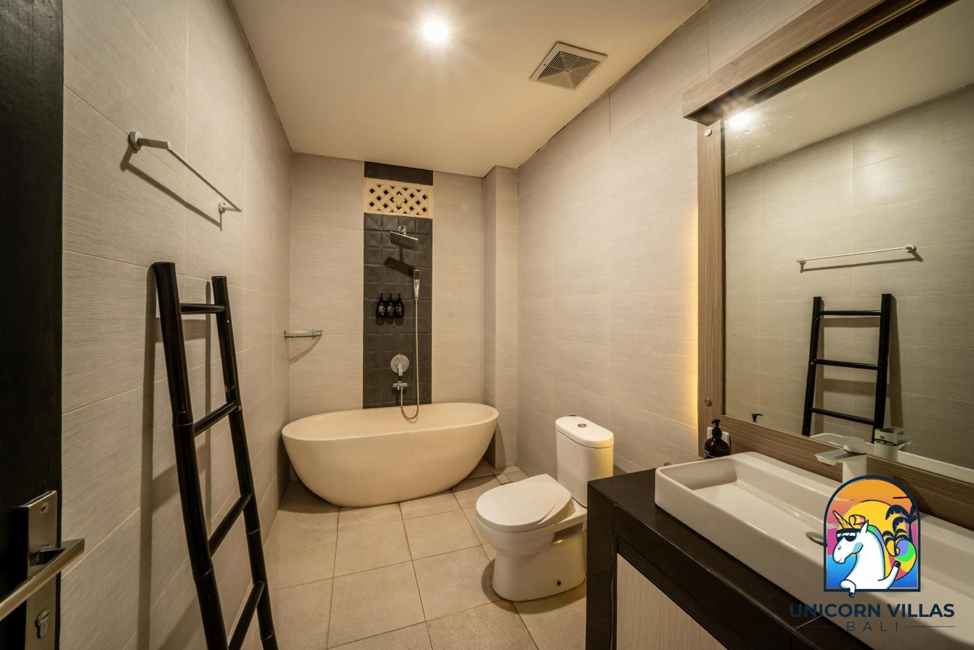 Rumah Senang - By Unicorn Bali Villa *