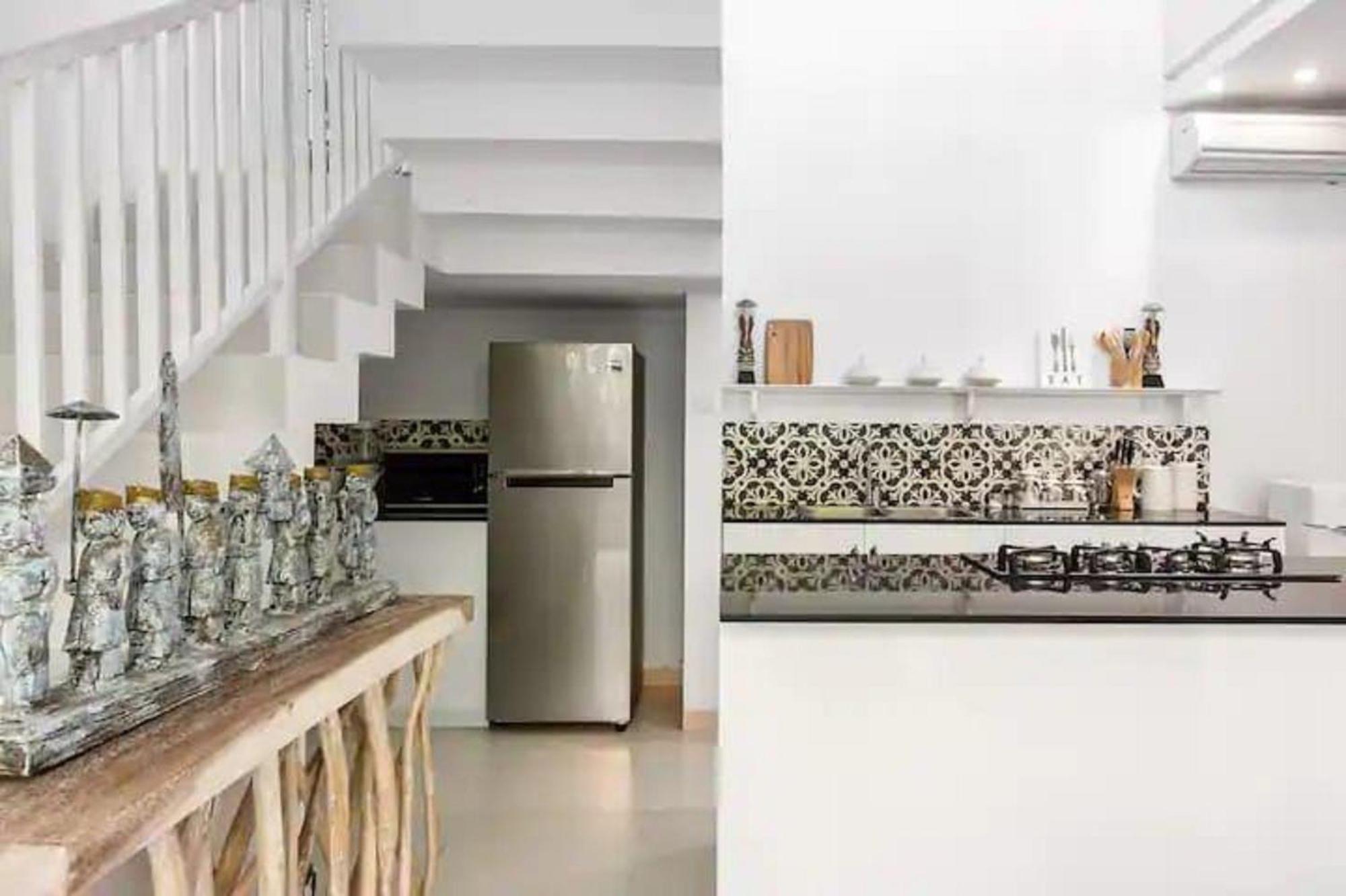 Indah 3br Private Pool Villa Seminyak (Bali)