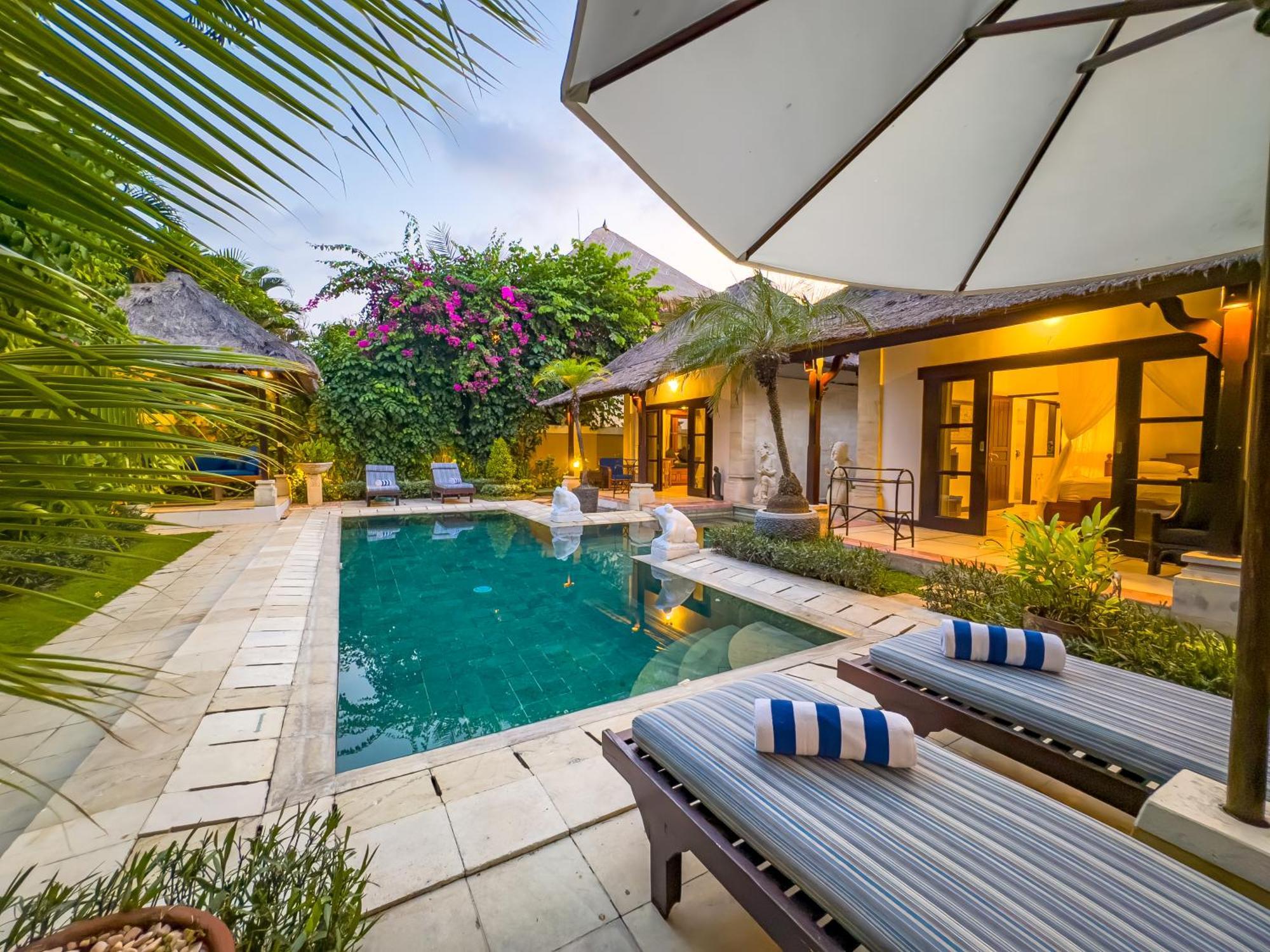 Bugis Kayu Aya Villa Seminyak (Bali)