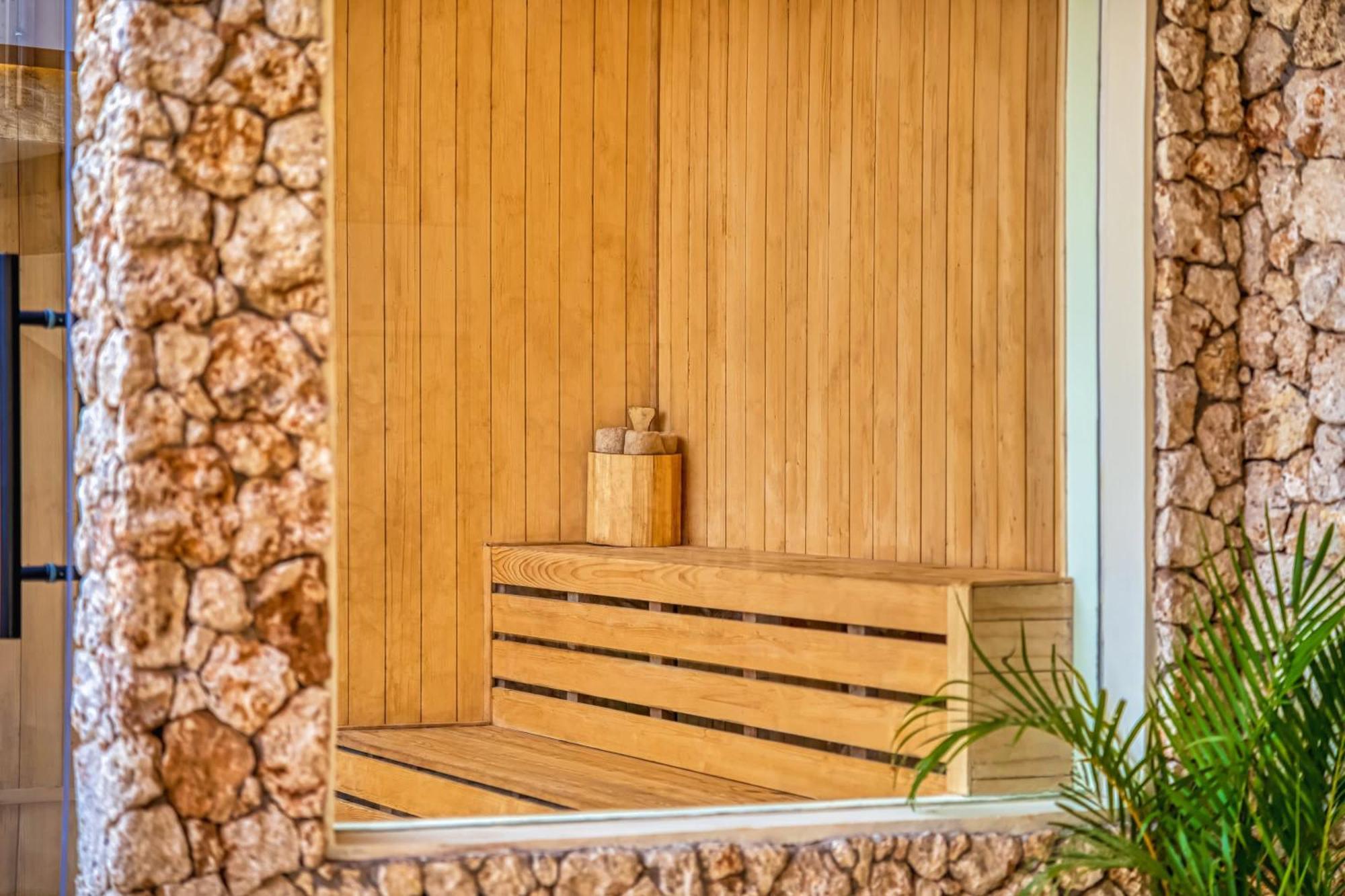 Vienna - New 8bdr Jacuzzi Sauna And Cinema Villa