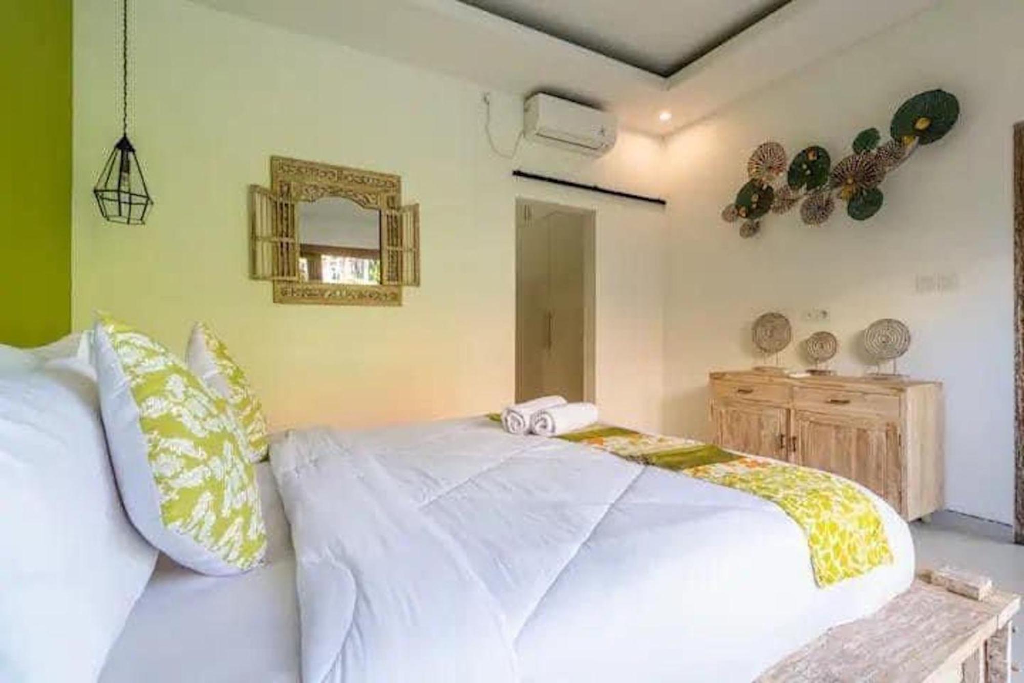 Indah 3br Private Pool Villa Seminyak (Bali)