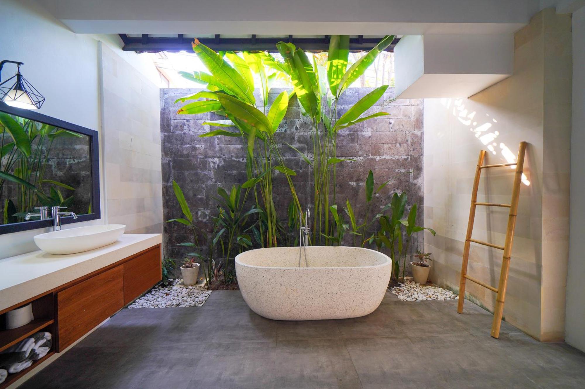 Eldborg * Seminyak (Bali)