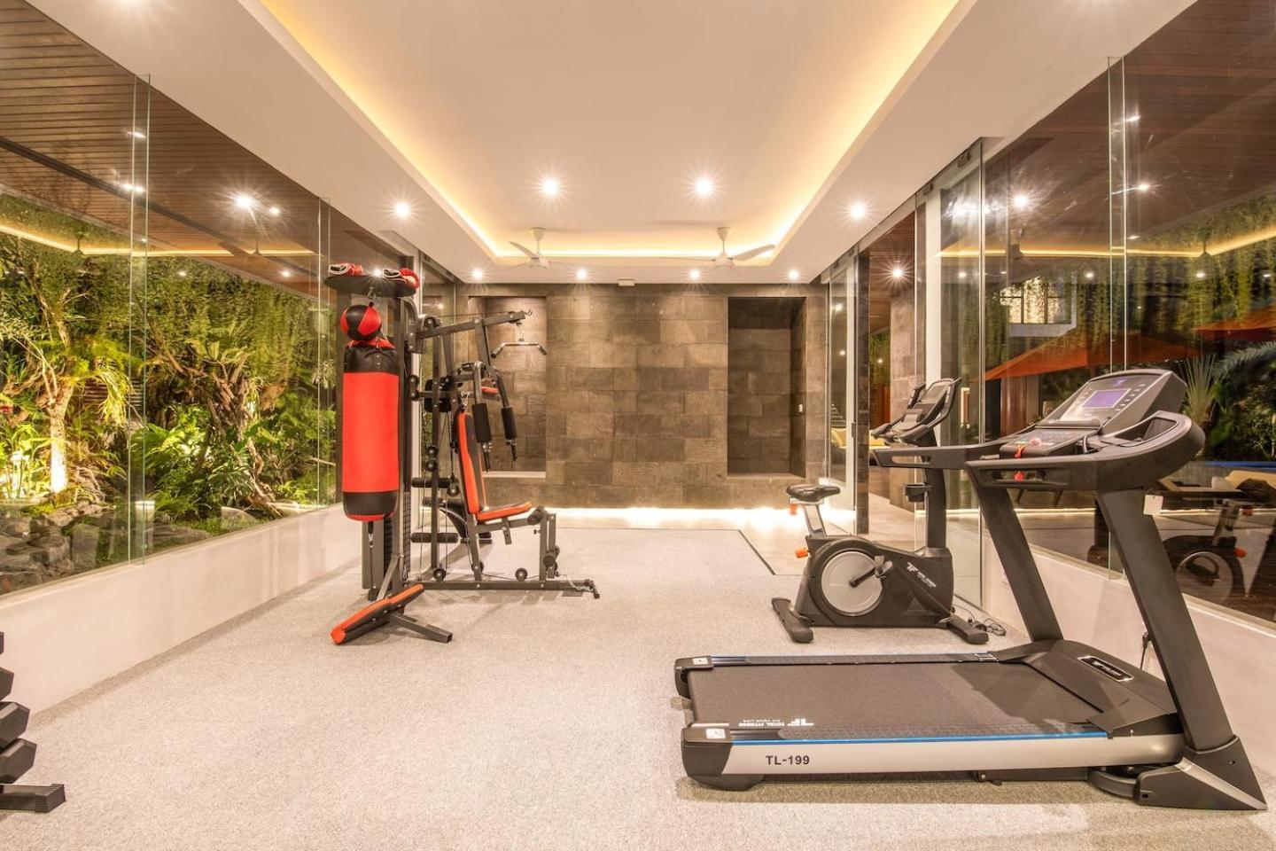 Villa Sumptuous 5br Luxury Redefined In Seminyak (Bali)
