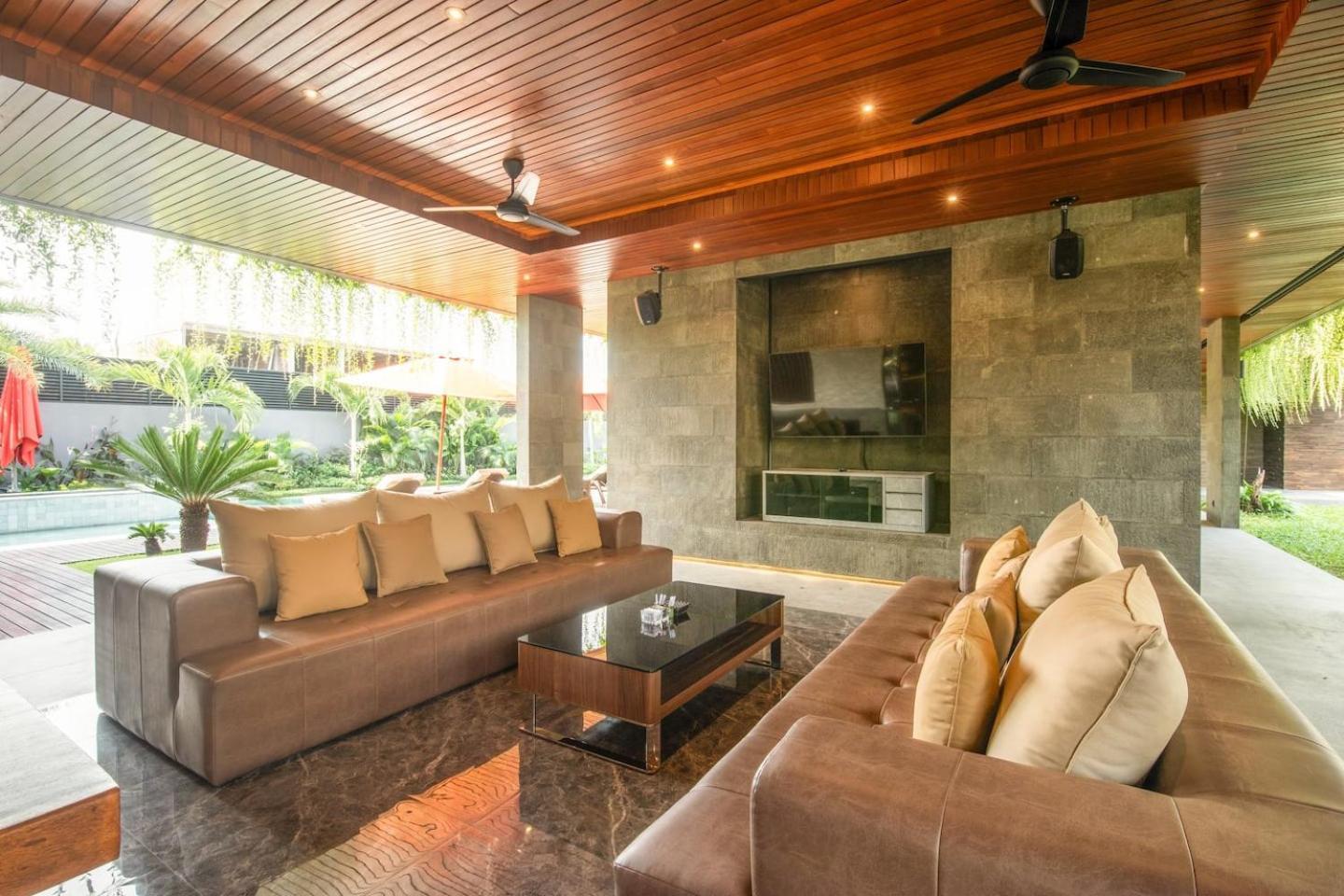 Sumptuous 5br Luxury Redefined In Seminyak (Bali)