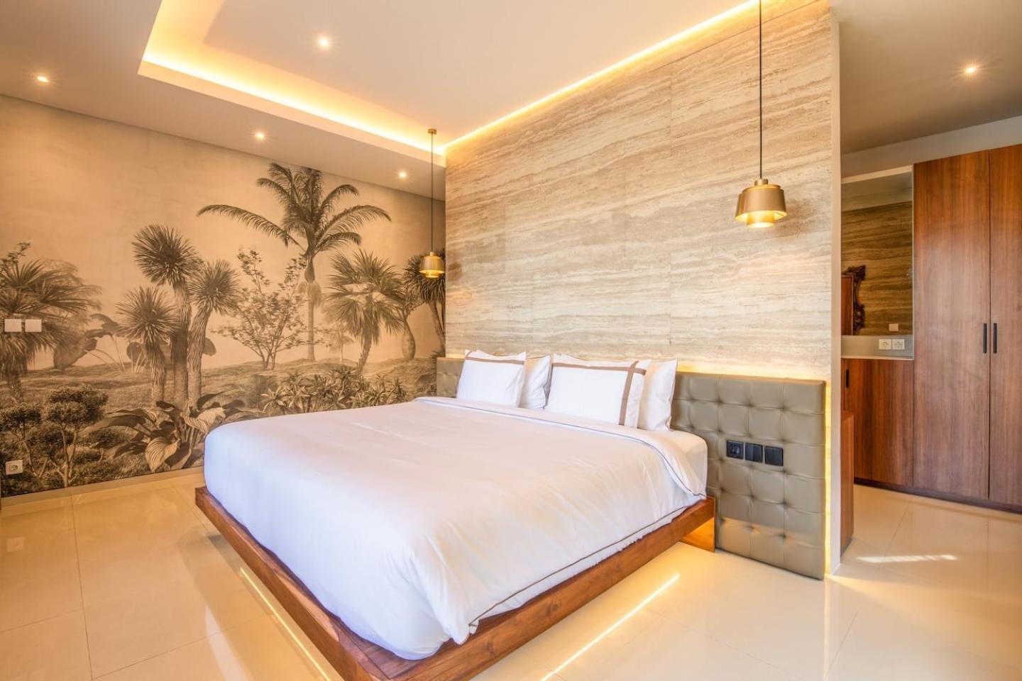 Villa Sumptuous 5br Luxury Redefined In *