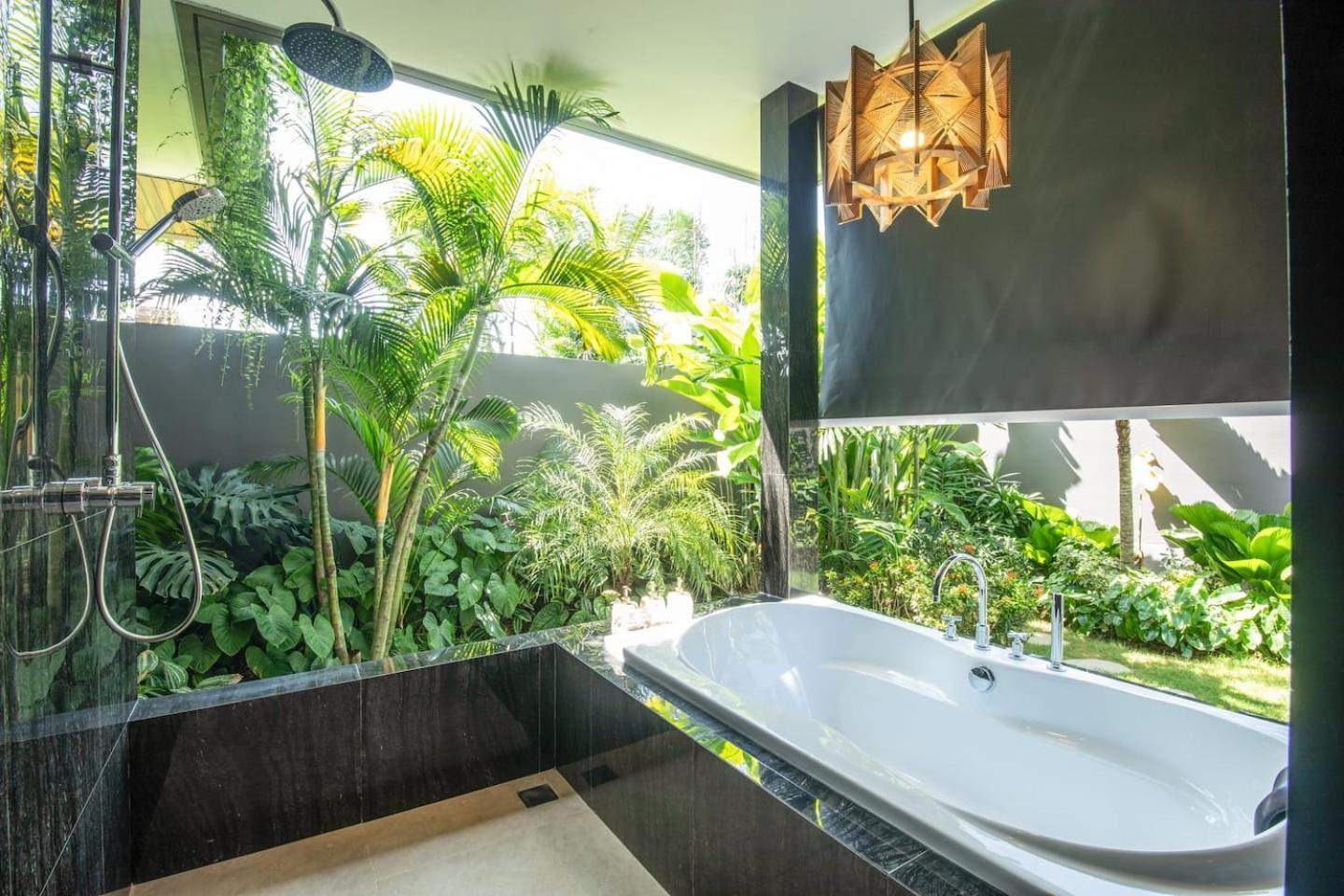 Villa Sumptuous 5br Luxury Redefined In Seminyak (Bali)