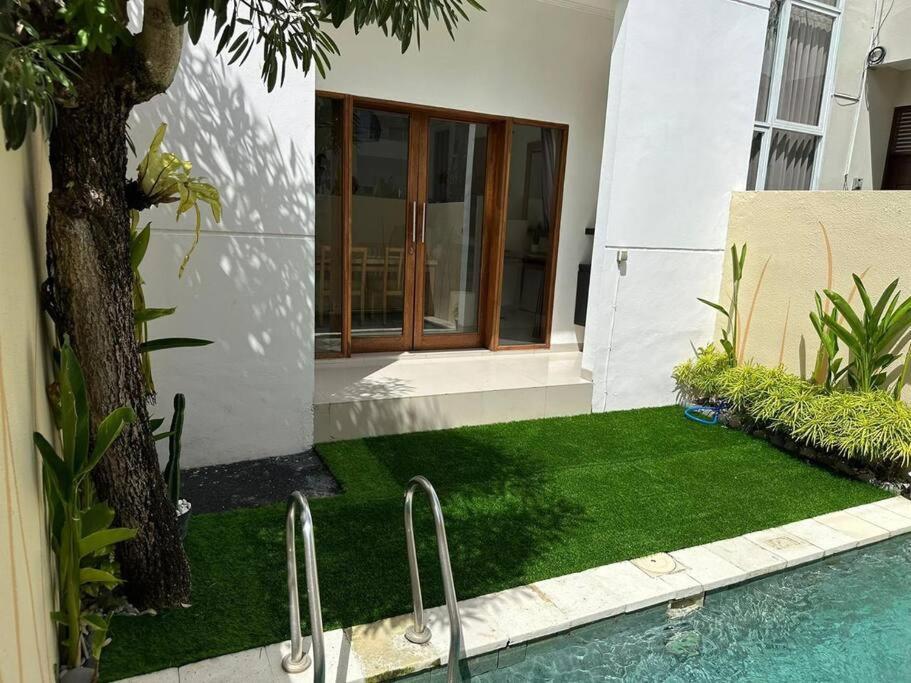 Nila Villa *