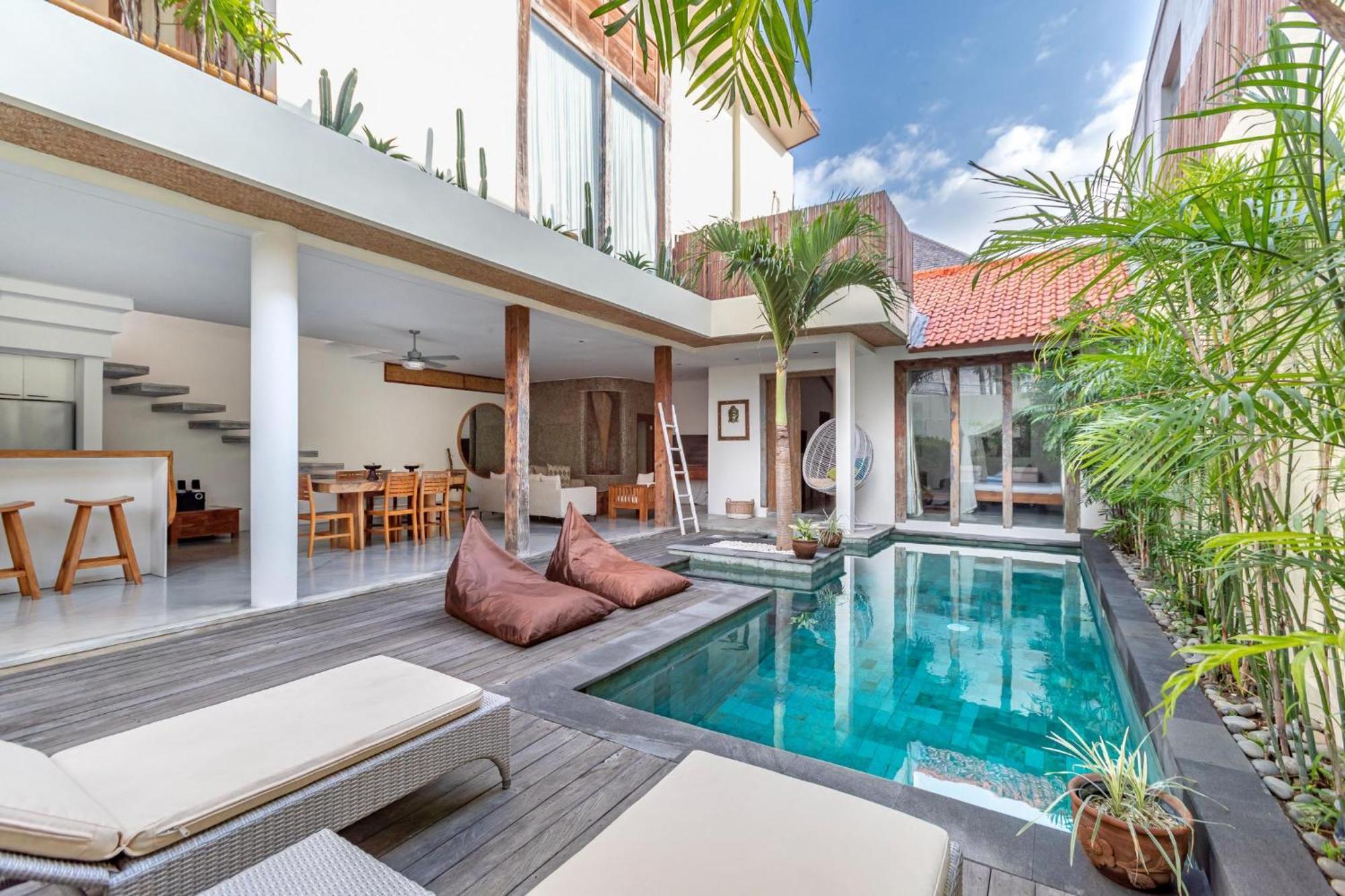 Ace - Modern 2br In With Spacious Bedrooms, Bathtub & Private Pool Villa Seminyak (Bali)