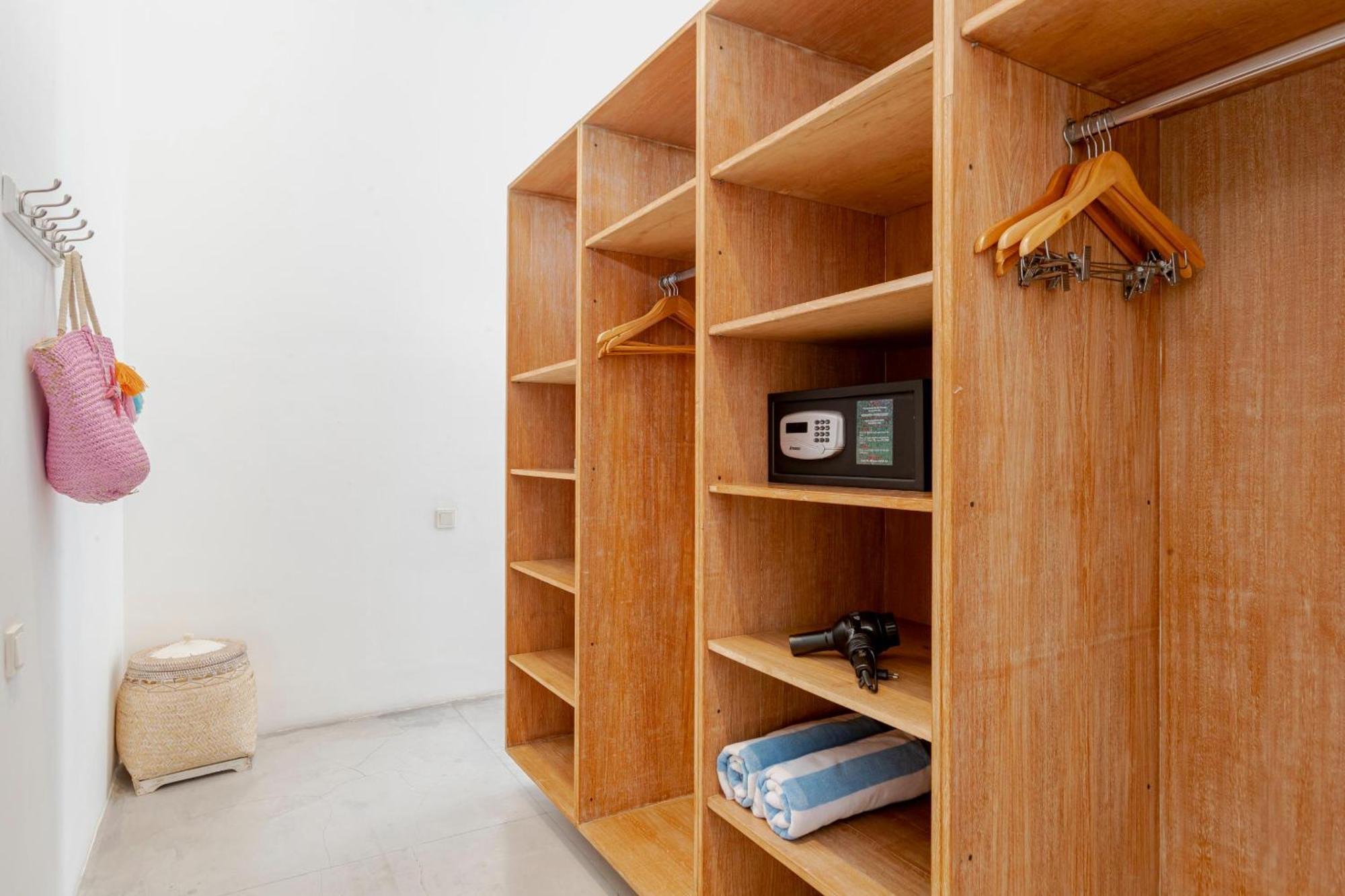 Villa Ace - Modern 2br In With Spacious Bedrooms, Bathtub & Private Pool