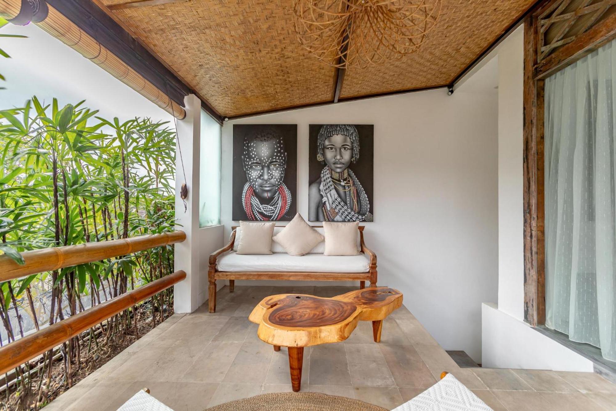 Villa Ace - Modern 2br In With Spacious Bedrooms, Bathtub & Private Pool *