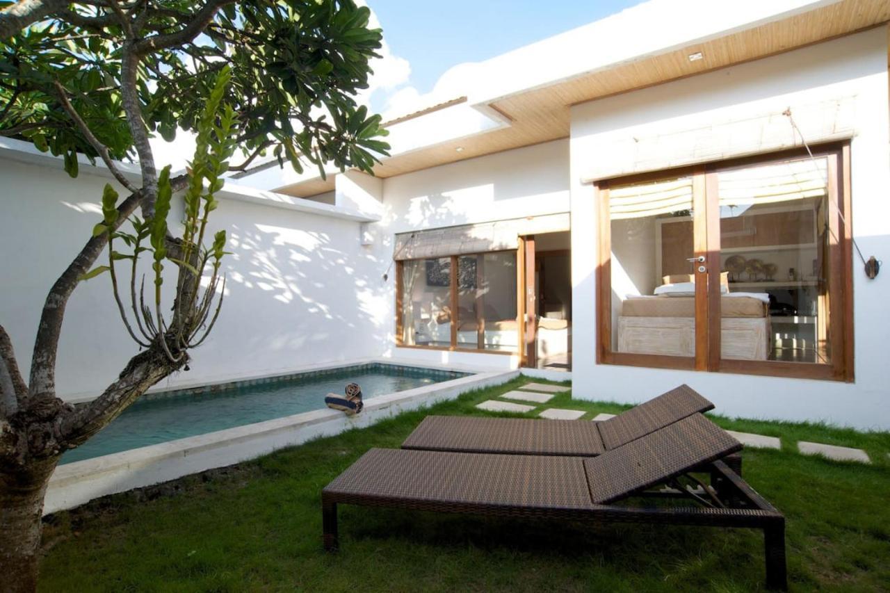 Cozy 2 Bedroom In With Private Pool