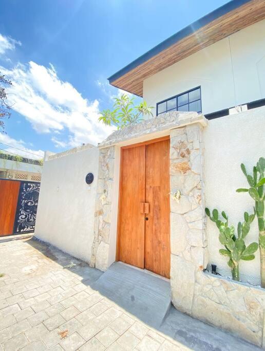 D'grya Modern Architecture 2br Seminyak (Bali)