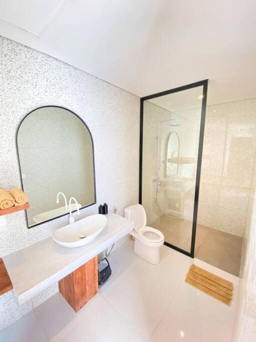 D'grya Modern Architecture 2br Biệt thự Seminyak (Bali)