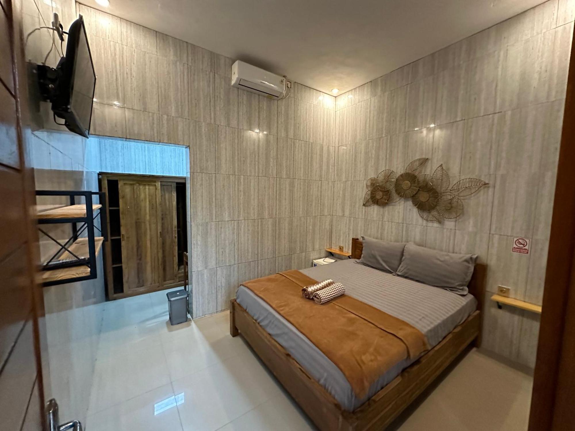 Rumah tetamu Kubu Alvian Seminyak (Bali)