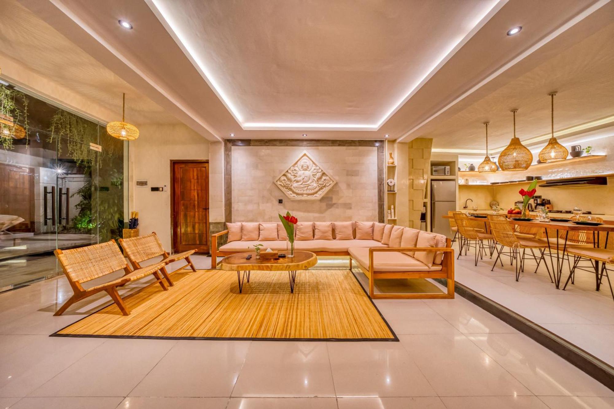 Florence - 3bdr Luxury Villa, Private Pool, Walk To The Seminyak (Bali)
