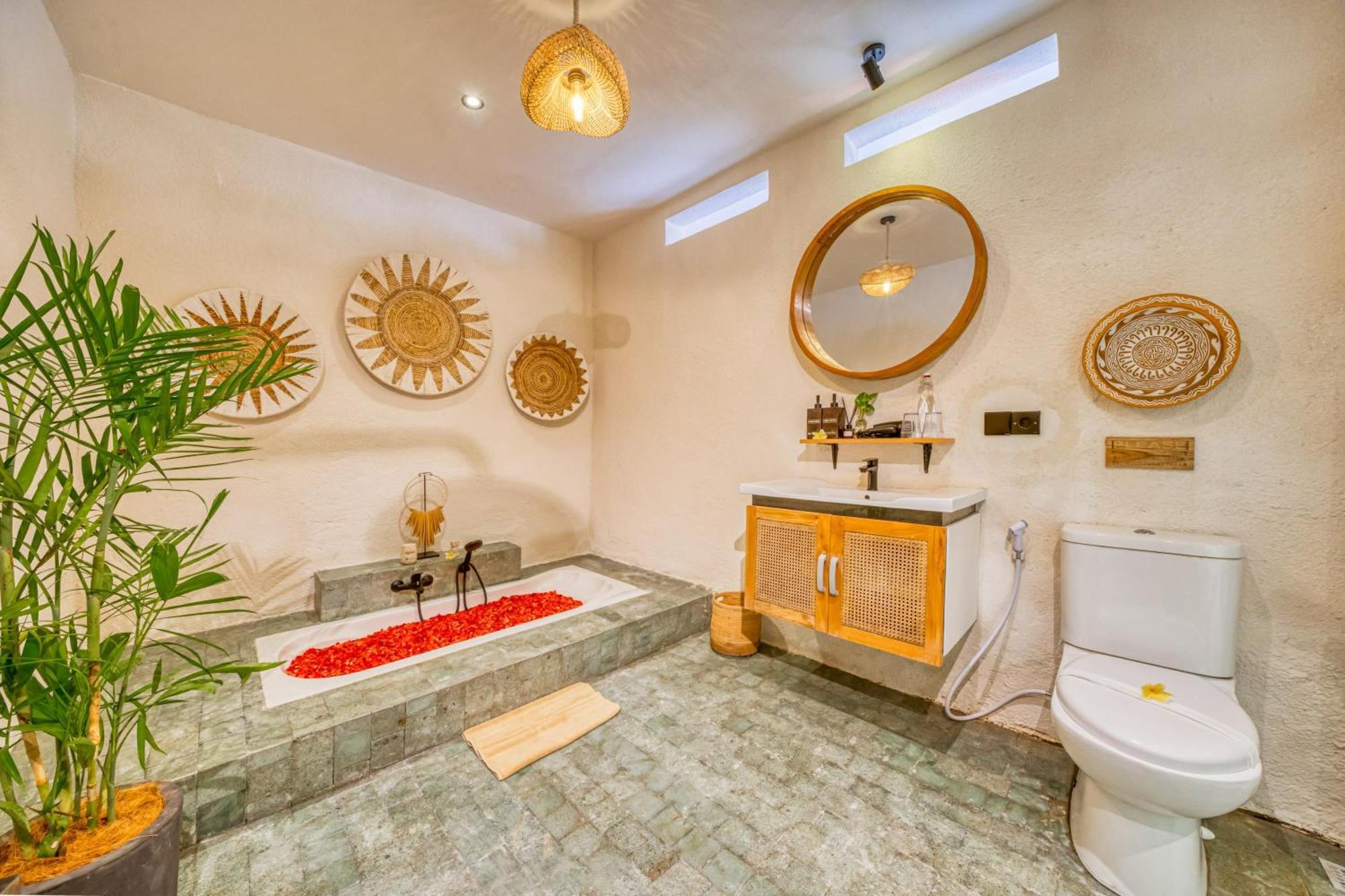 Florence - 3bdr Luxury Villa, Private Pool, Walk To The Villa Seminyak (Bali)