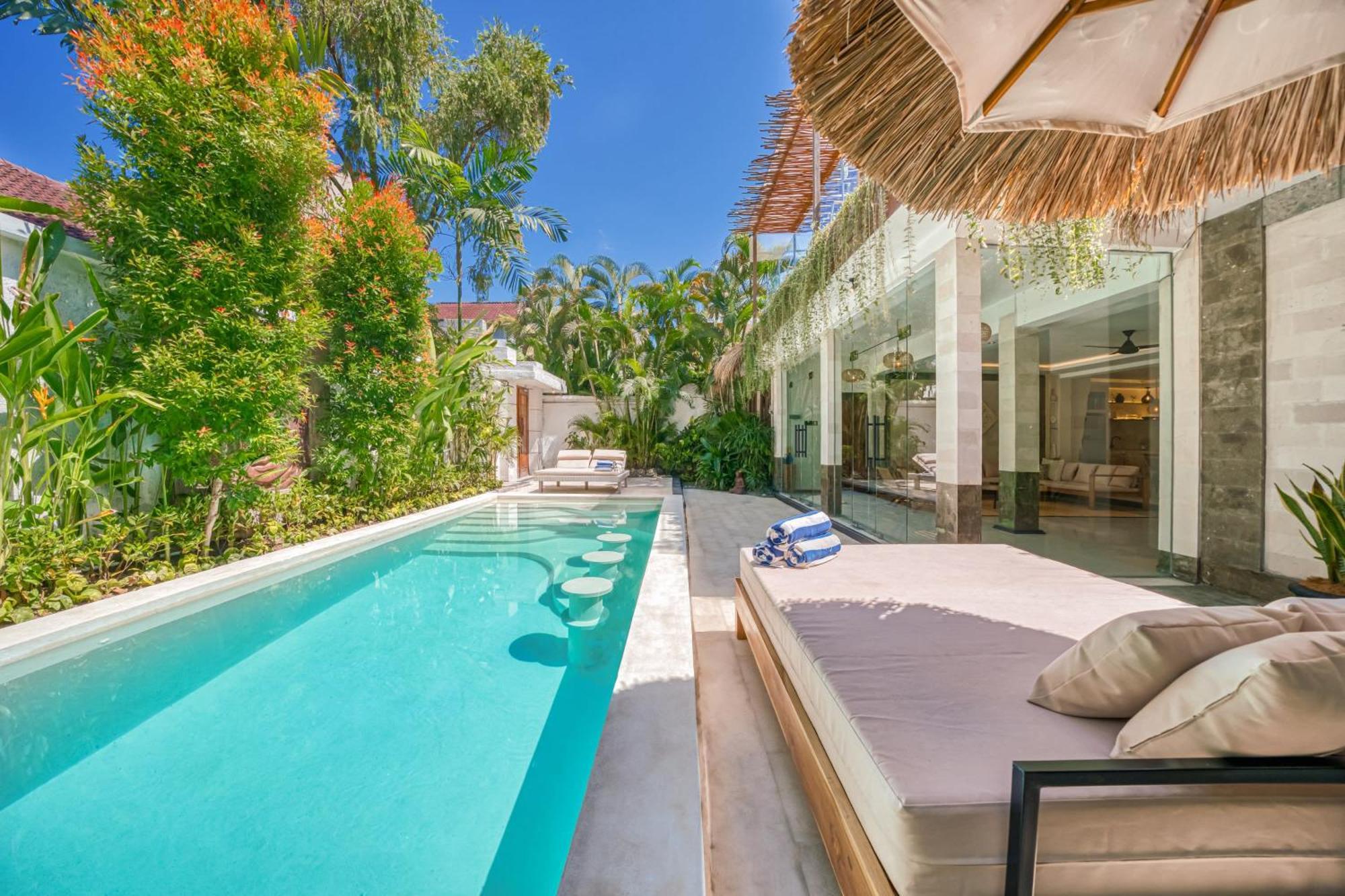 Villa Florence - 3bdr Luxury Villa, Private Pool, Walk To The