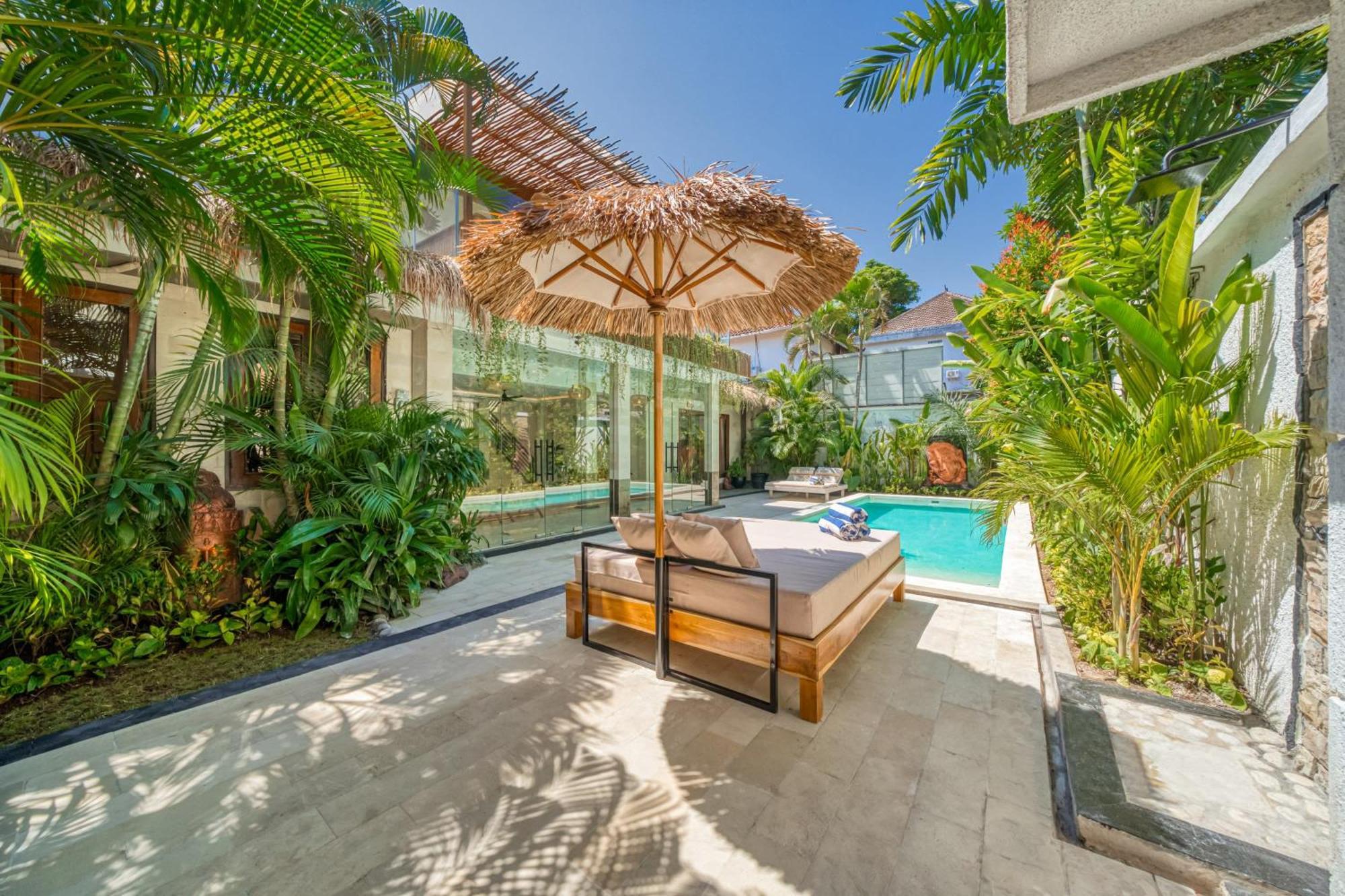 Villa Florence - 3bdr Luxury Villa, Private Pool, Walk To The