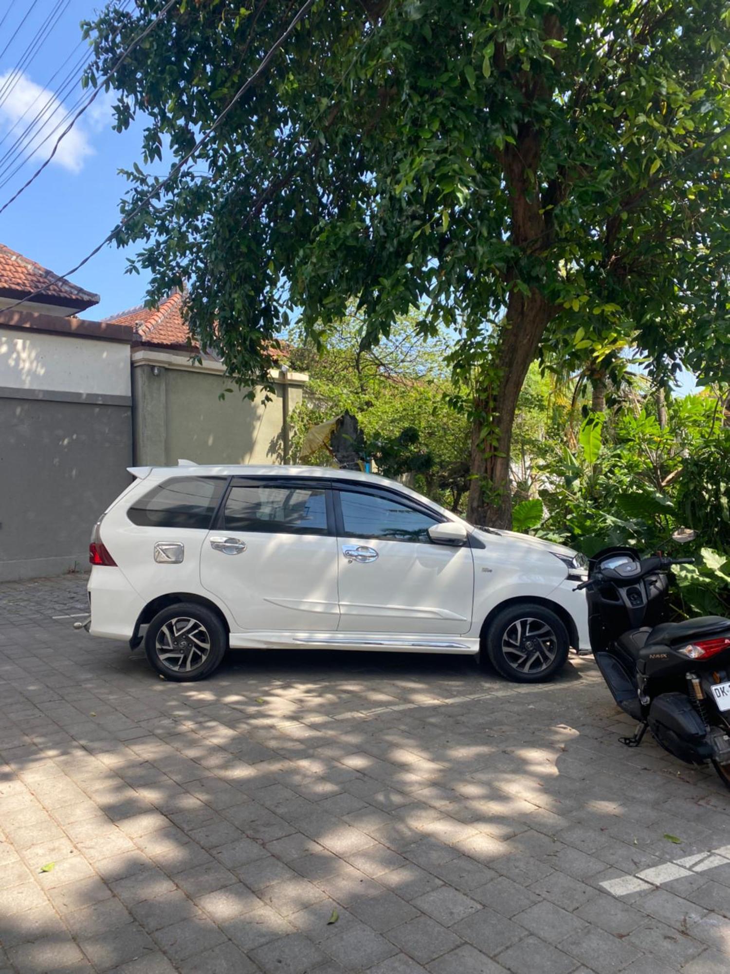 Luxury Devina I I Yoga & Gym * Seminyak (Bali)