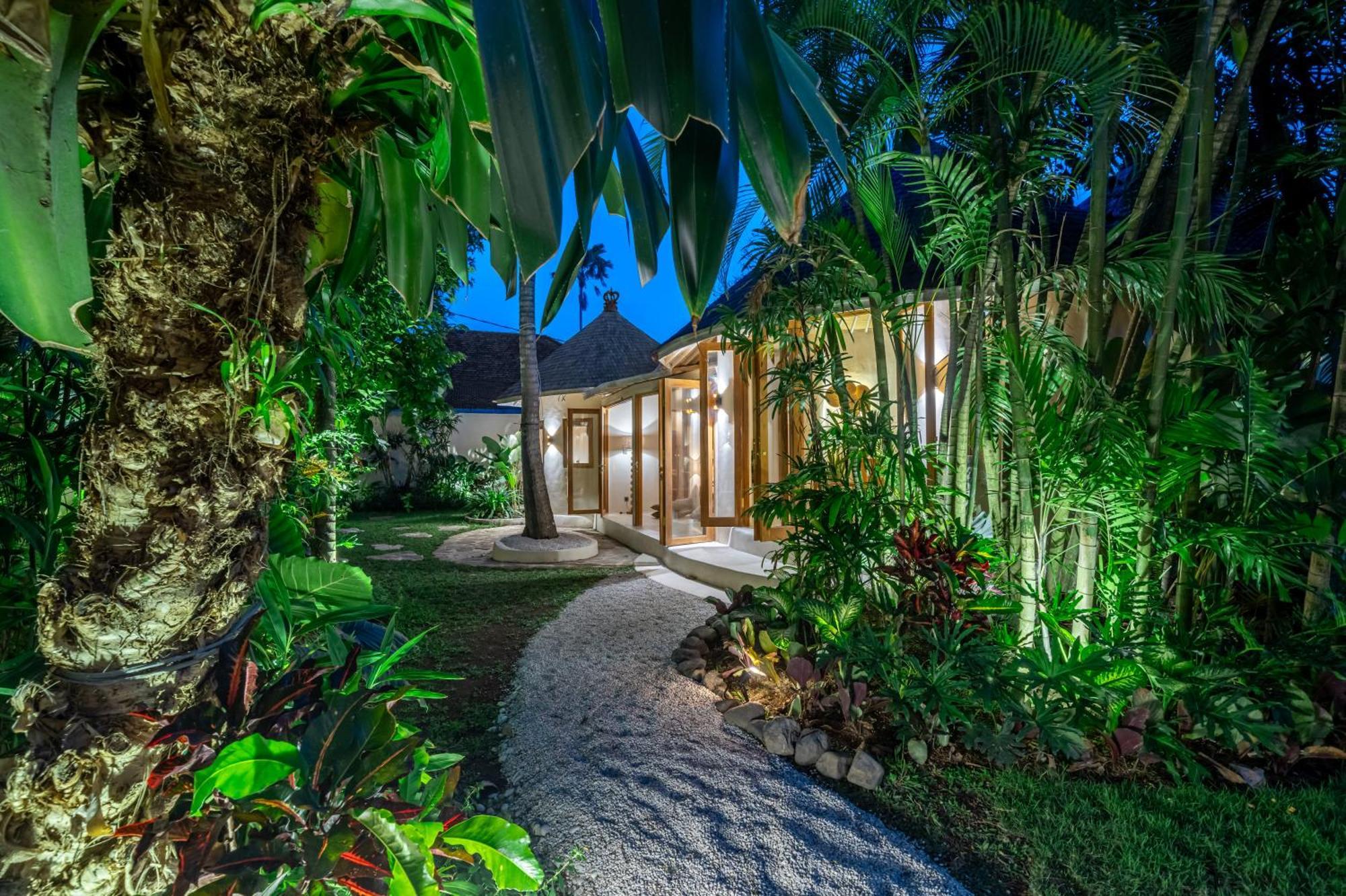 Meraki 6br Tropical Paradise Biệt thự Seminyak (Bali)