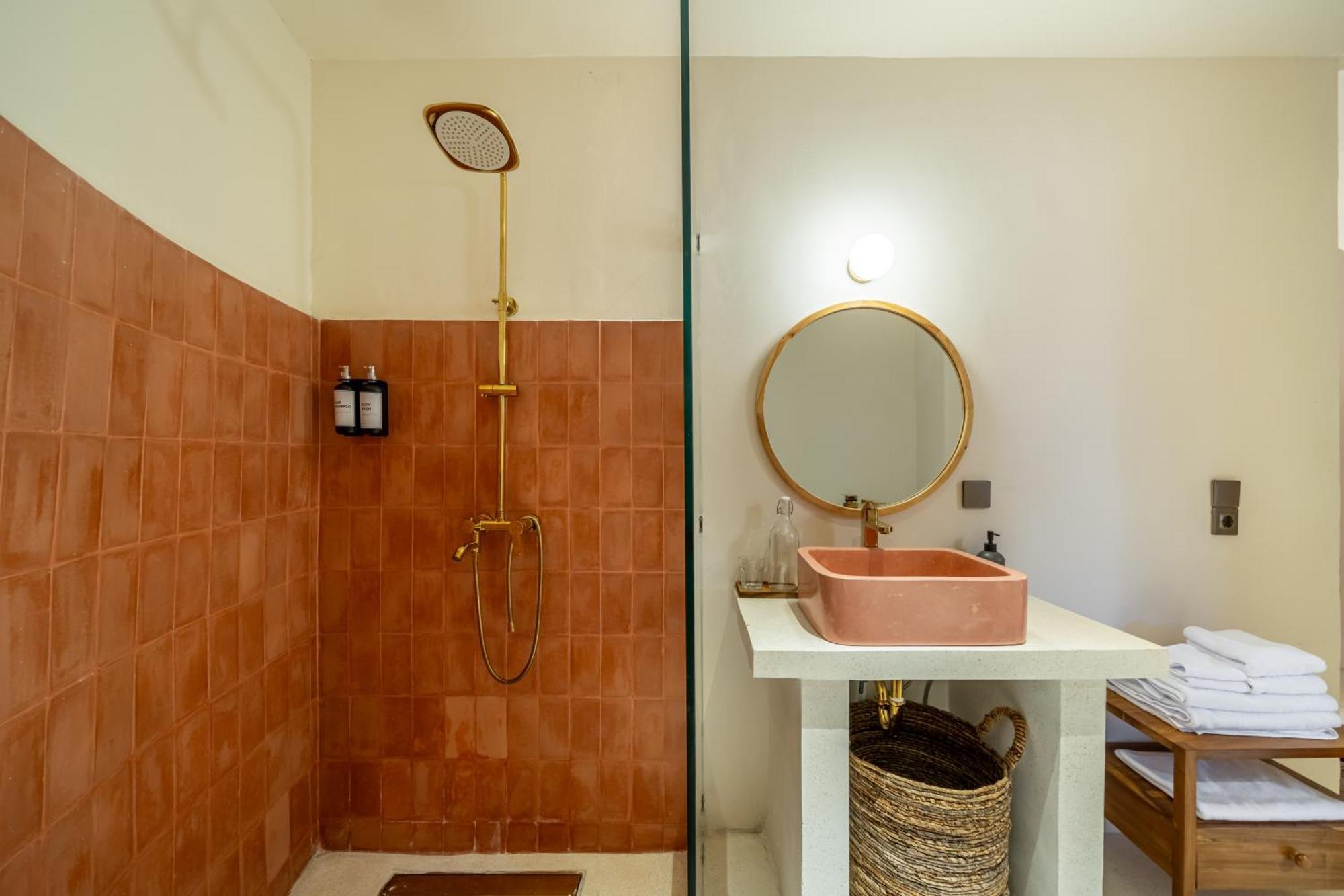 Meraki 6br Tropical Paradise Seminyak (Bali)