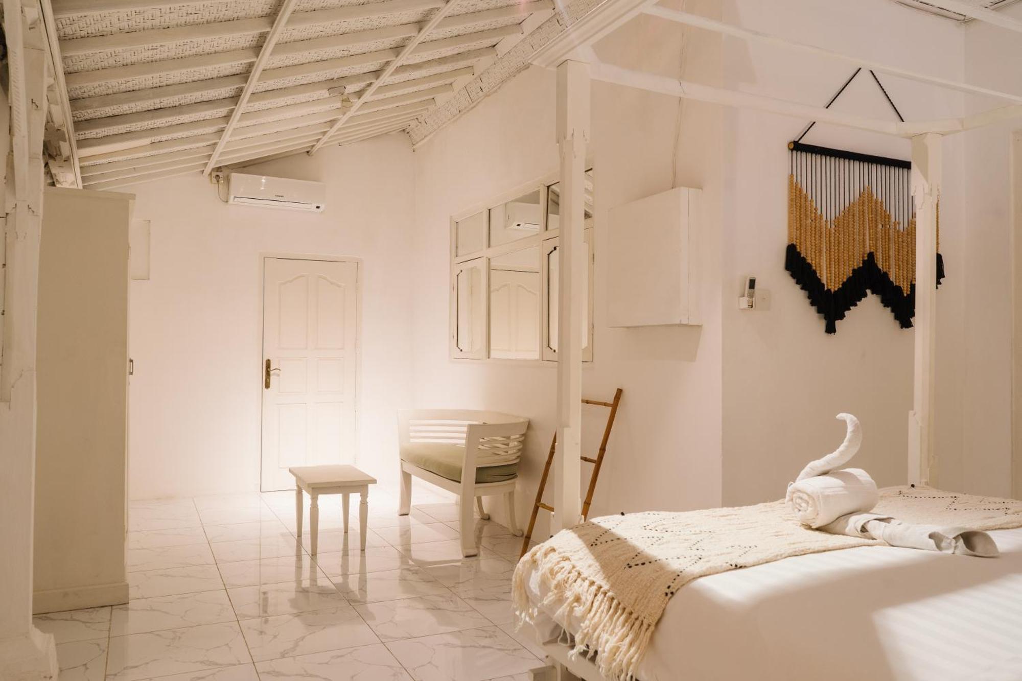 New Formentera Double Six Villa Seminyak (Bali)