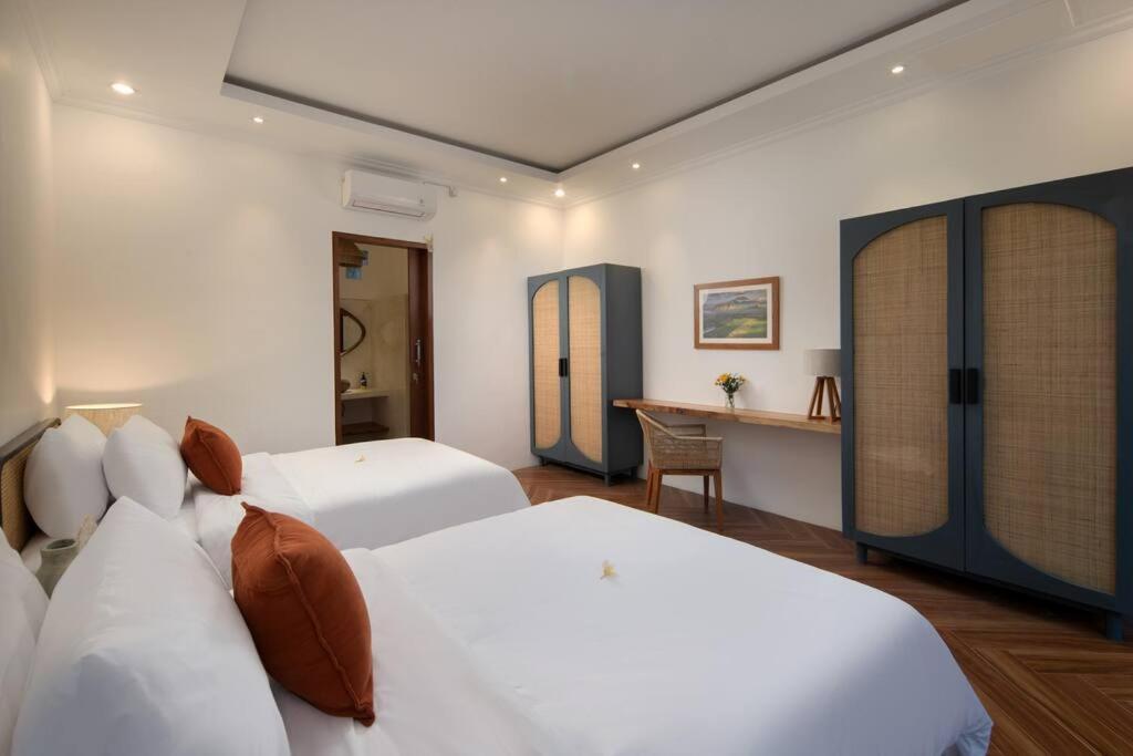 Cozy 2 Beds In