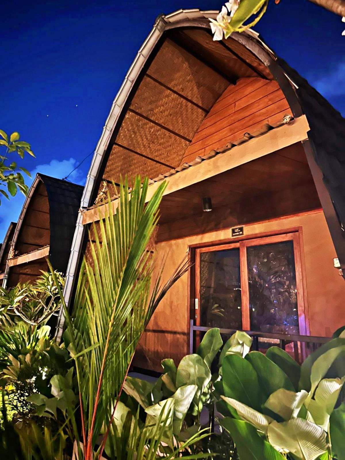 Yogasari Lodge Seminyak (Bali)