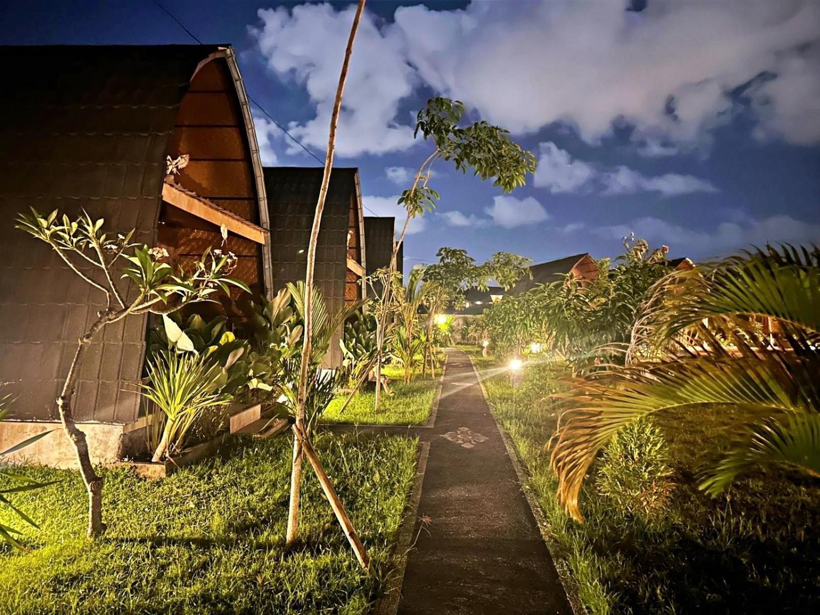 Lodge Yogasari Seminyak (Bali)