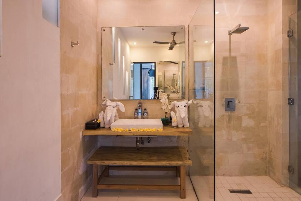 7to8br 40 Off Special Brilliant Location Villa Seminyak (Bali)