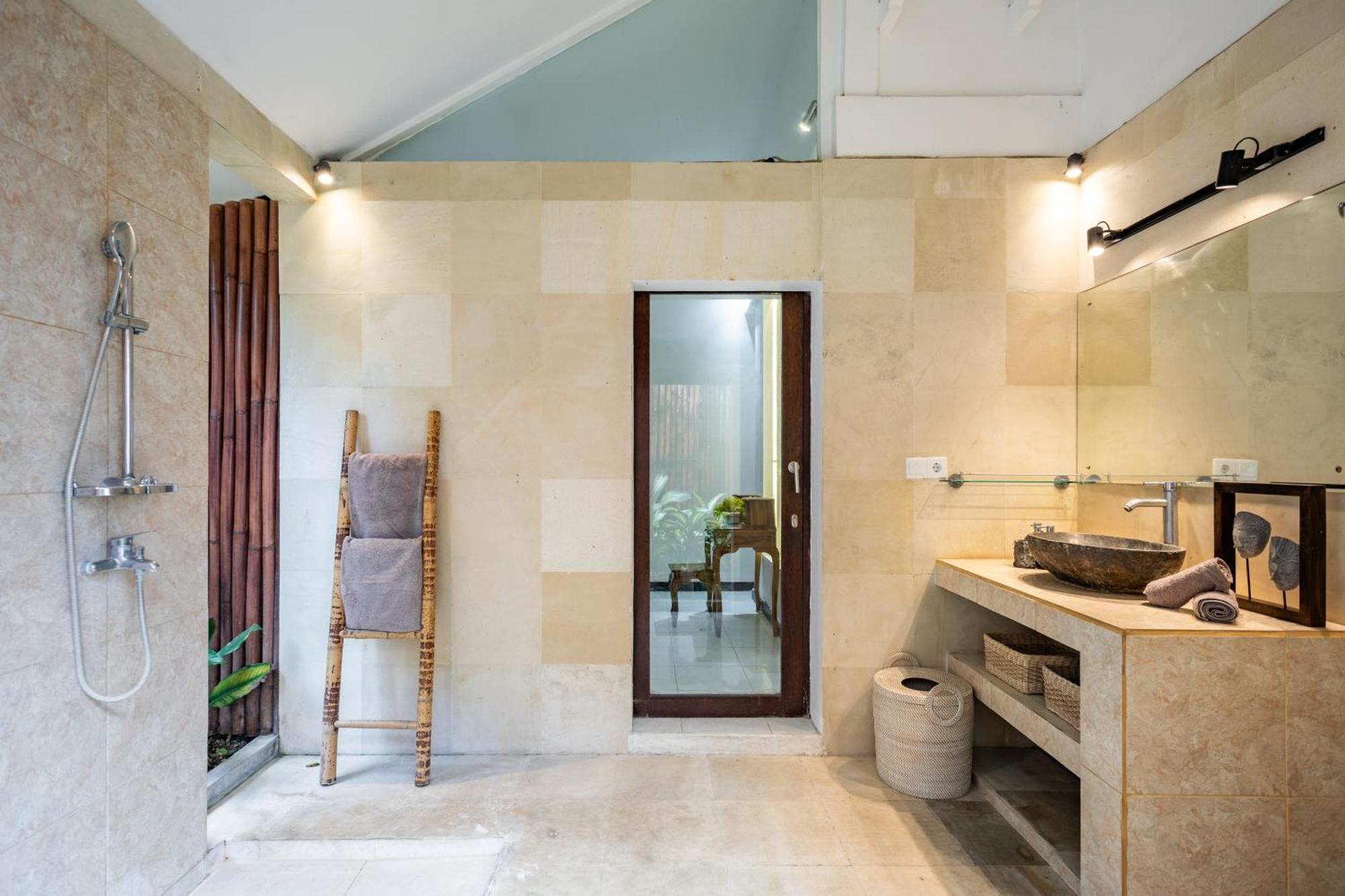 Villa 3 Bedroom In D' Centre