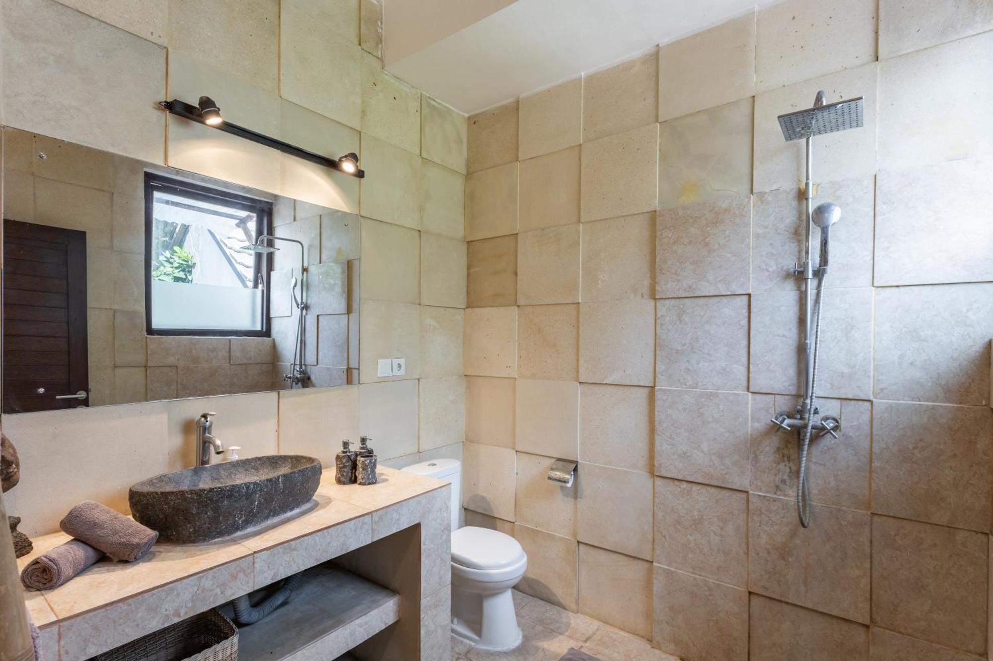3 Bedroom In D' Centre *