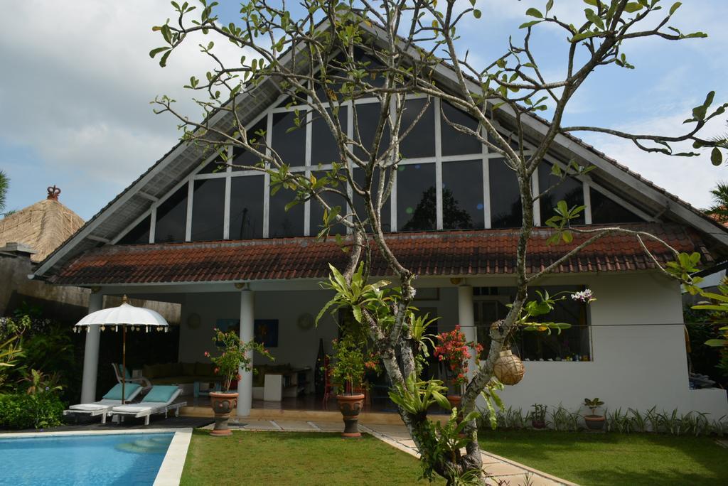 Raquel * Seminyak (Bali)