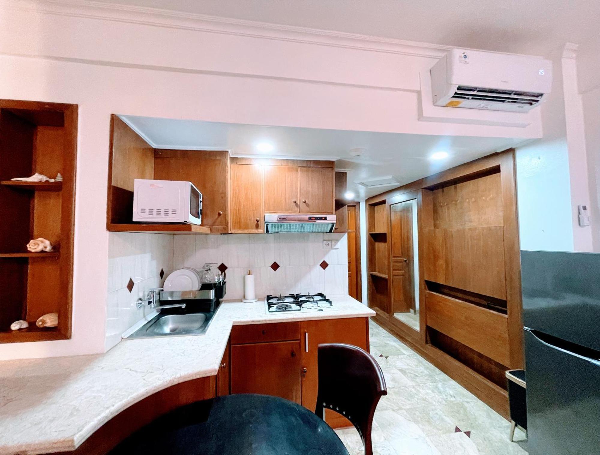 Legian By Rcp Seminyak (Bali)