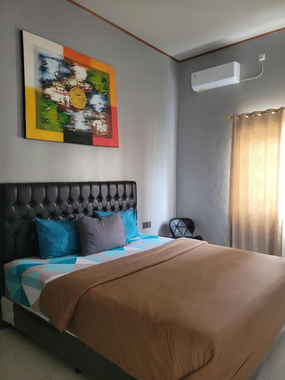 9 Residences 3*