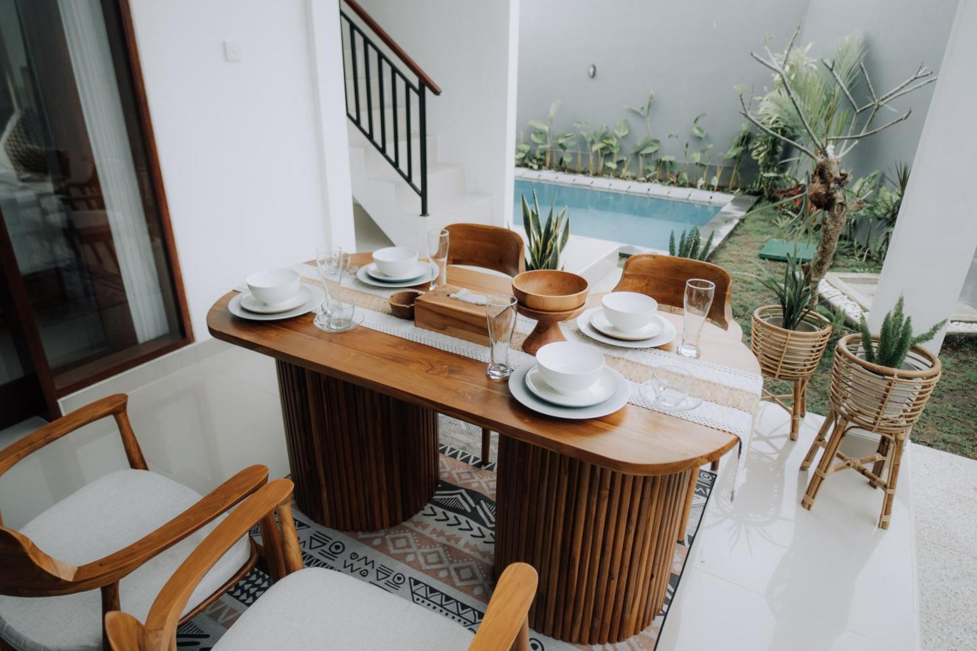Lucky 2br Private Pool