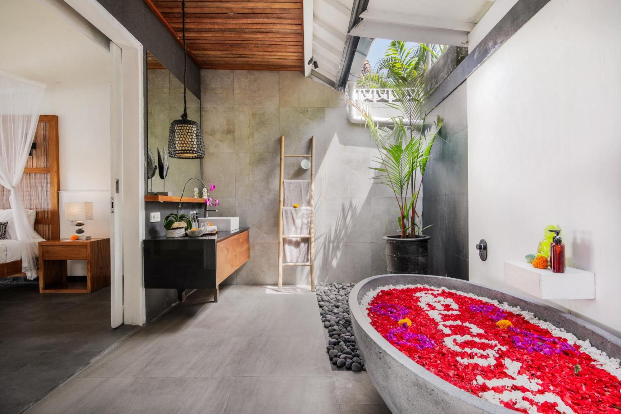 Villa Zebra Walking Distance To Potato Head