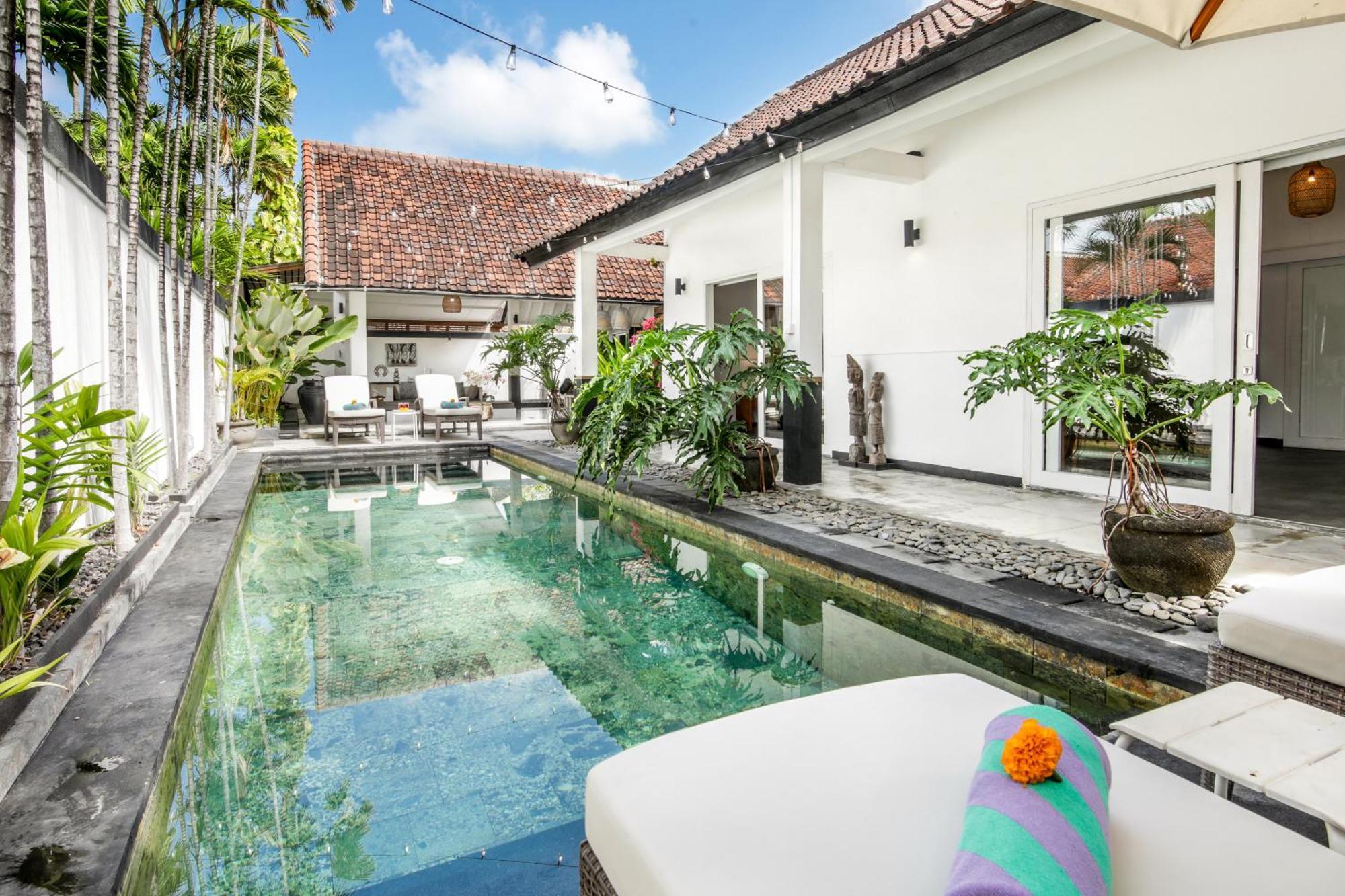 Villa Zebra Walking Distance To Potato Head *