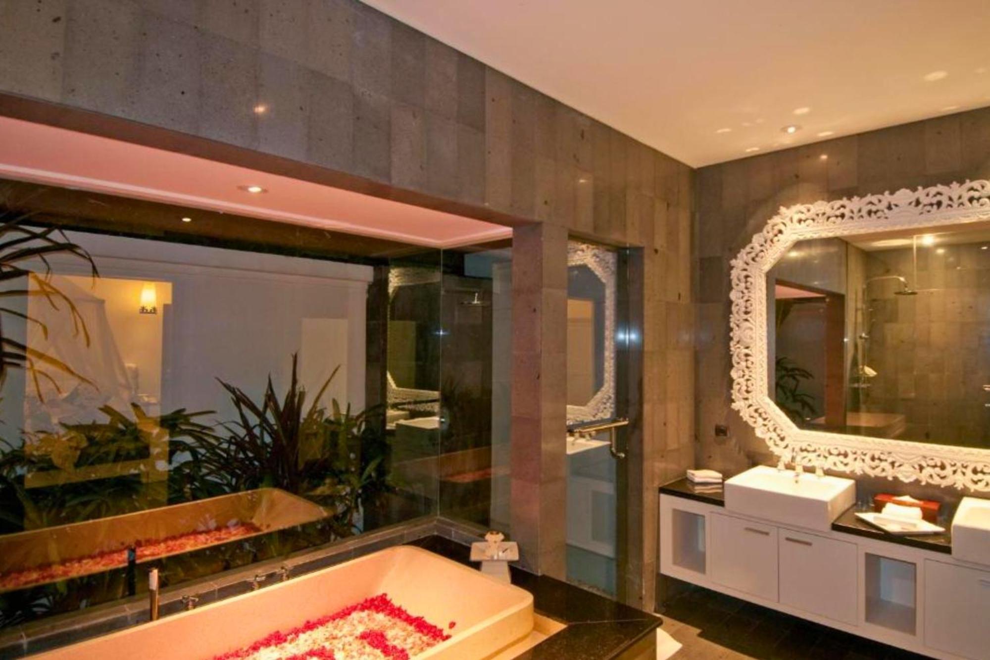 Cozy 2 Bedroom Private Pool Zn104 Villa *